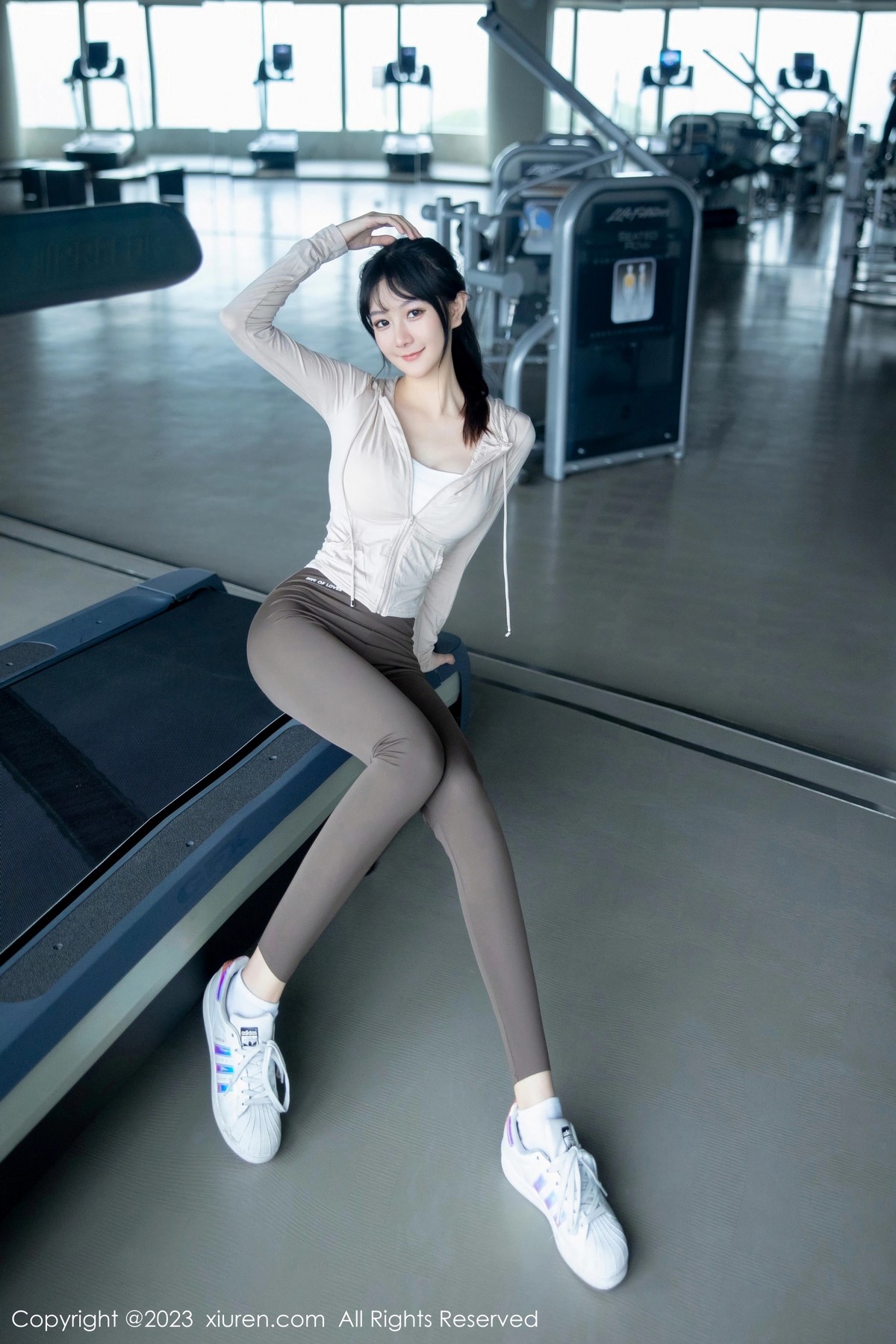 [XiuRen]高清写真图 2023.05.05 No.6683 幼幼 健身美腿
