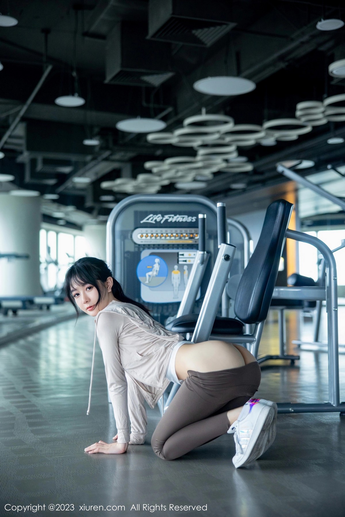 [XiuRen]高清写真图 2023.05.05 No.6683 幼幼 健身美腿