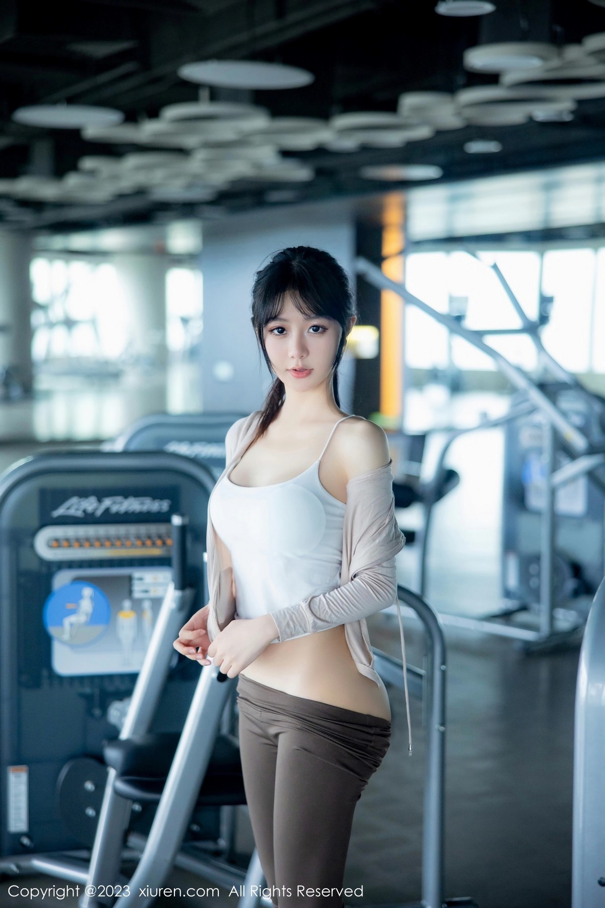 [XiuRen]高清写真图 2023.05.05 No.6683 幼幼 健身美腿