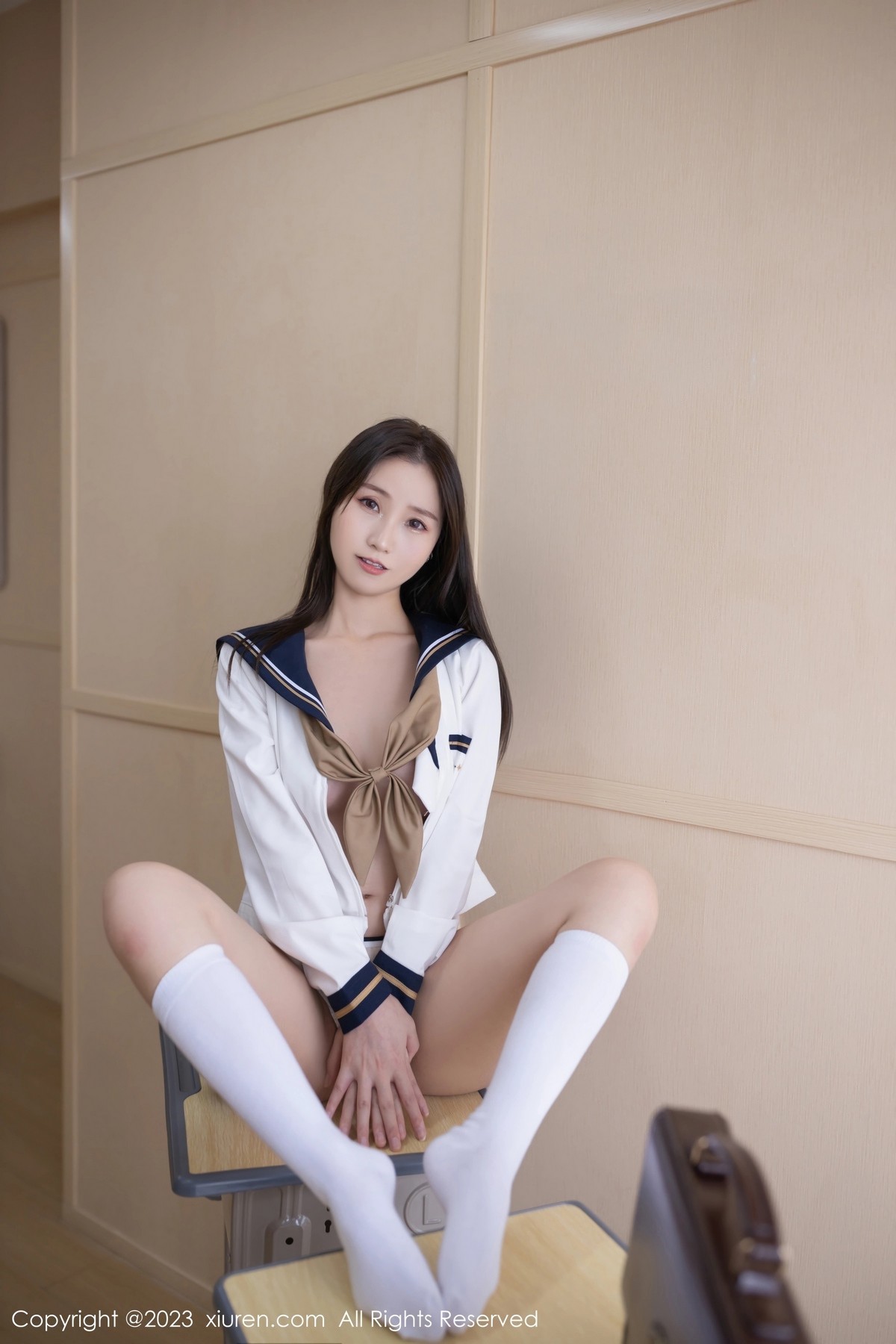 [XiuRen]高清写真图 2023.05.10 No.6710 柚琪Rich 新人美臀
