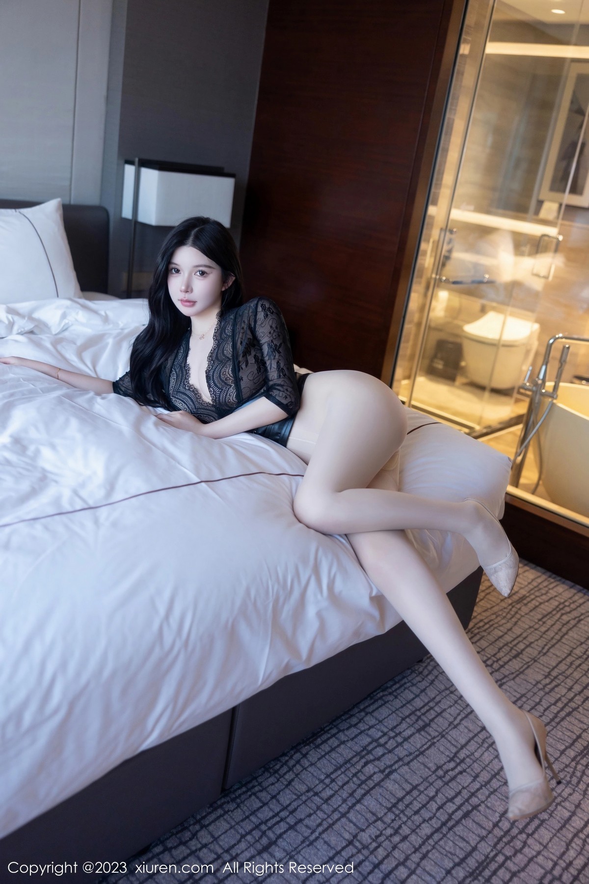 [XiuRen]高清写真图 2023.05.26 No.6810 林珊珊 丝袜美臀