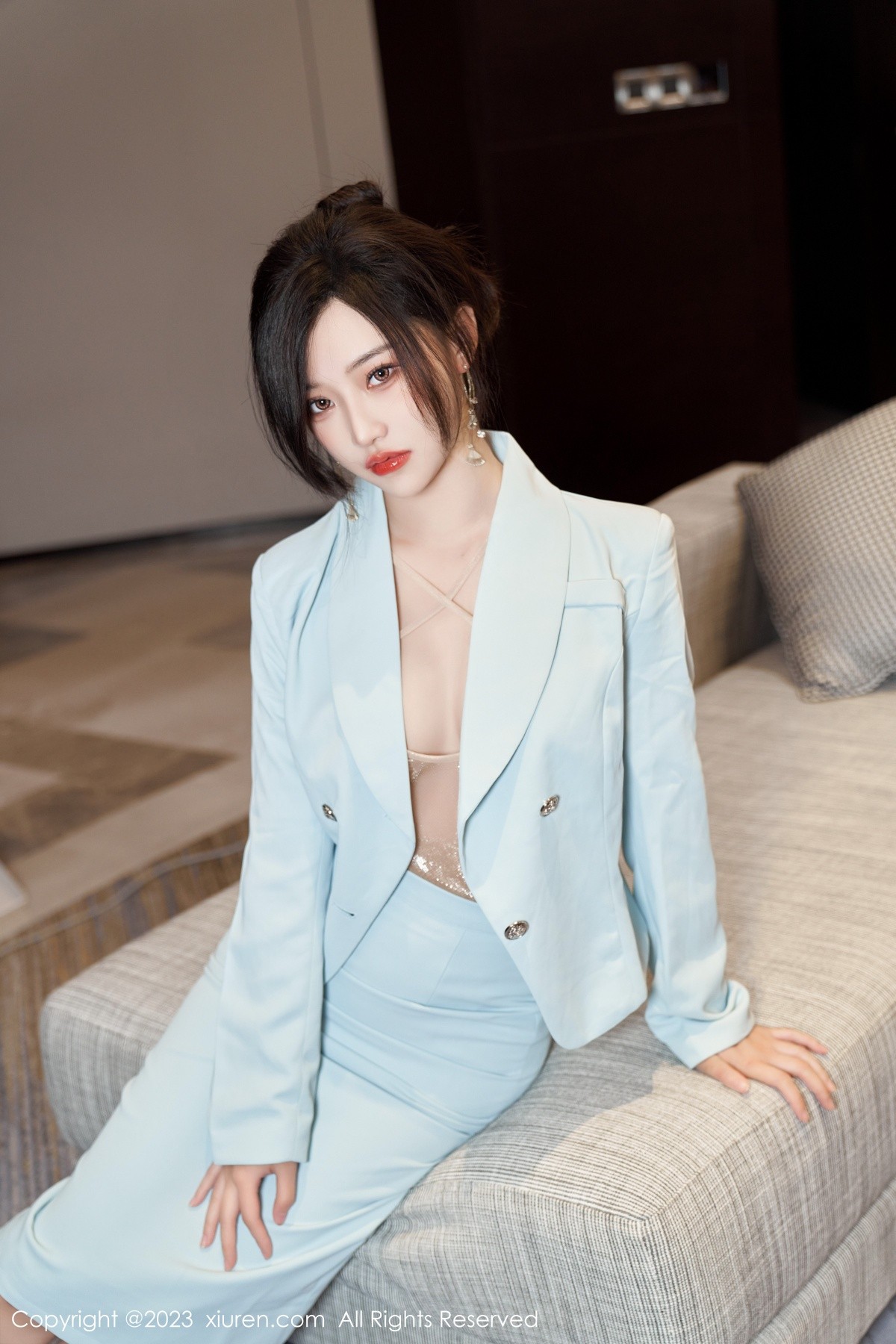 [XiuRen]高清写真图 2023.06.05 No.6857 妙可可Cheese 妩媚美臀