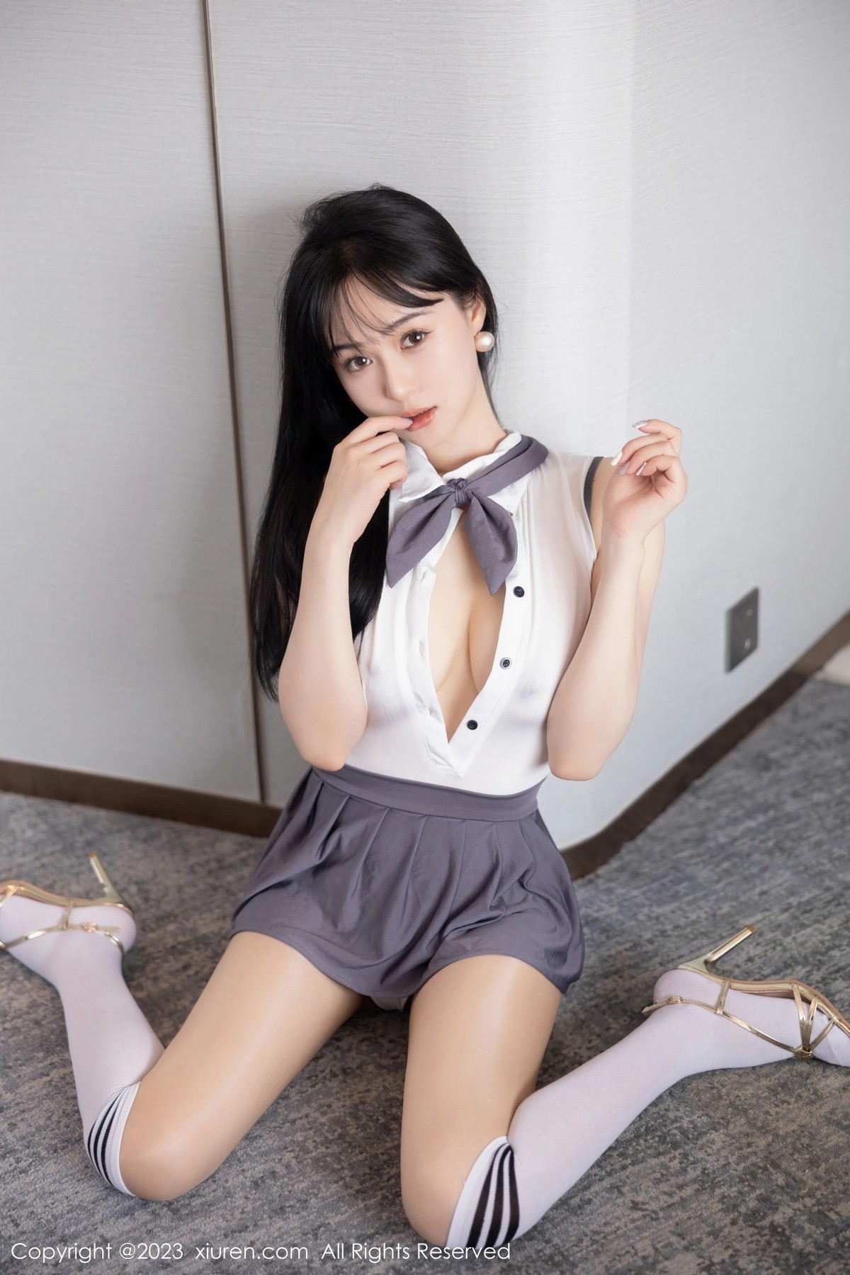 [XiuRen]高清写真图 2023.05.29 No.6818 柚琪Rich 甜美清纯