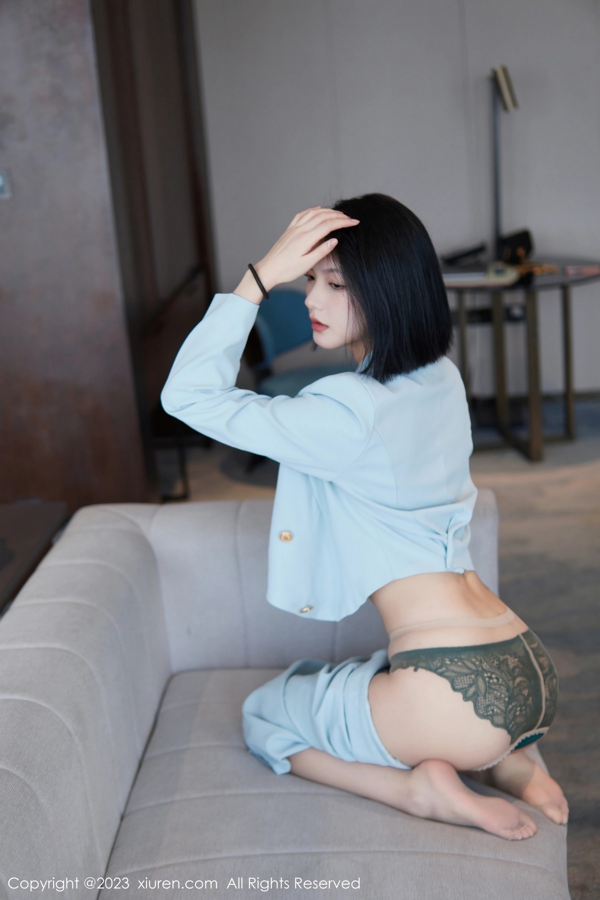 [XiuRen]高清写真图 2023.06.09 No.6885 乔一一 丝袜美腿
