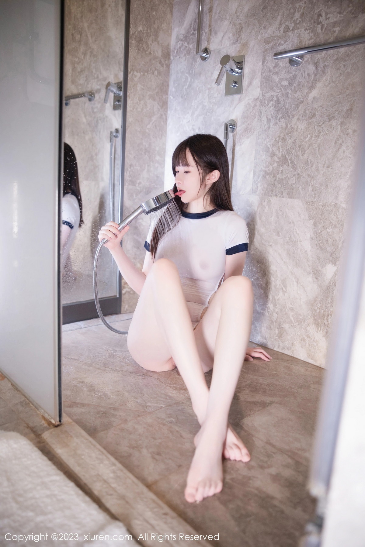[XiuRen]高清写真图 2023.08.07 No.7196 林悠悠 淋浴美腿