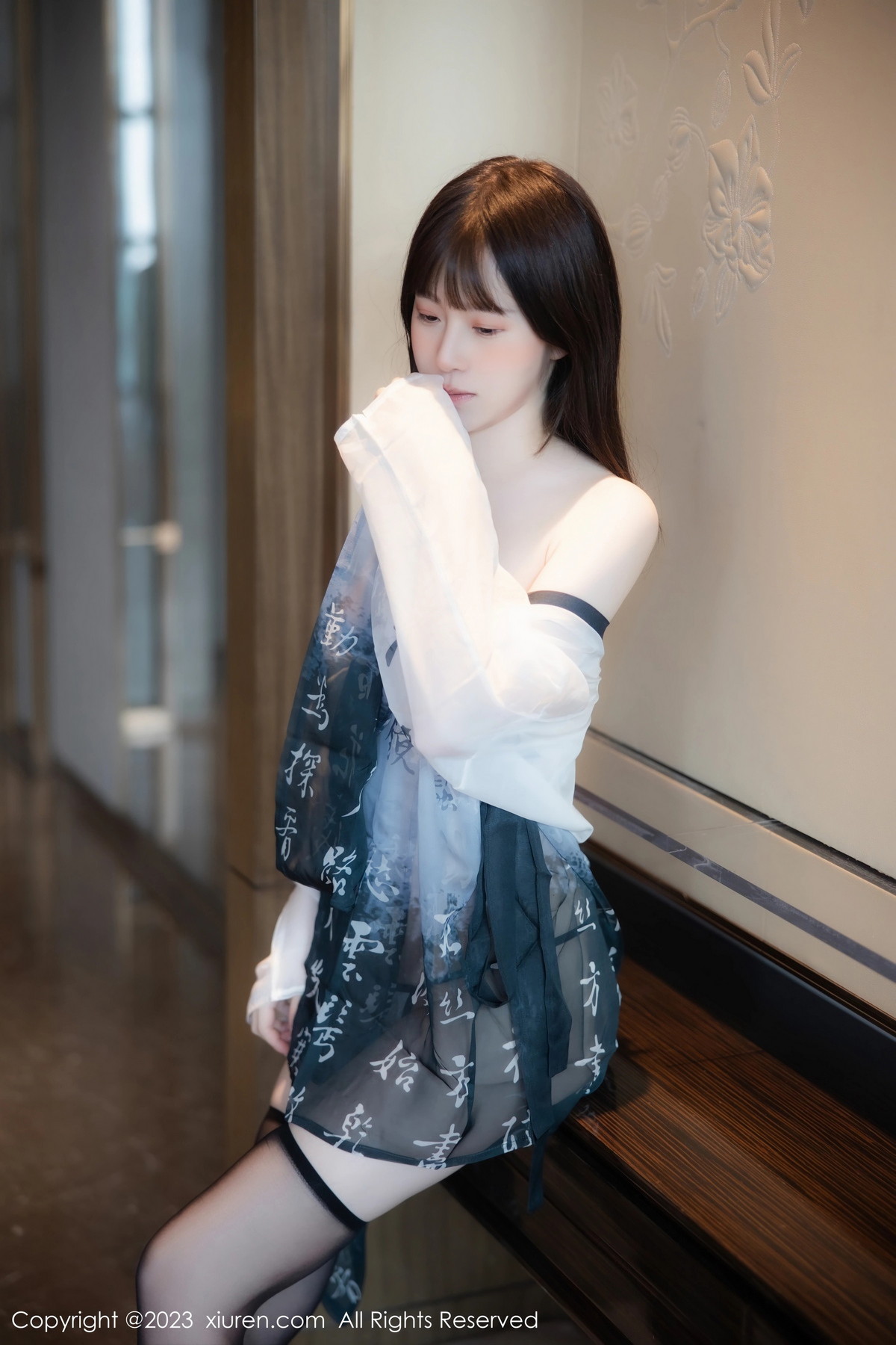 [XiuRen]高清写真图 2023.09.28 No.7459 林悠悠 黑丝美腿