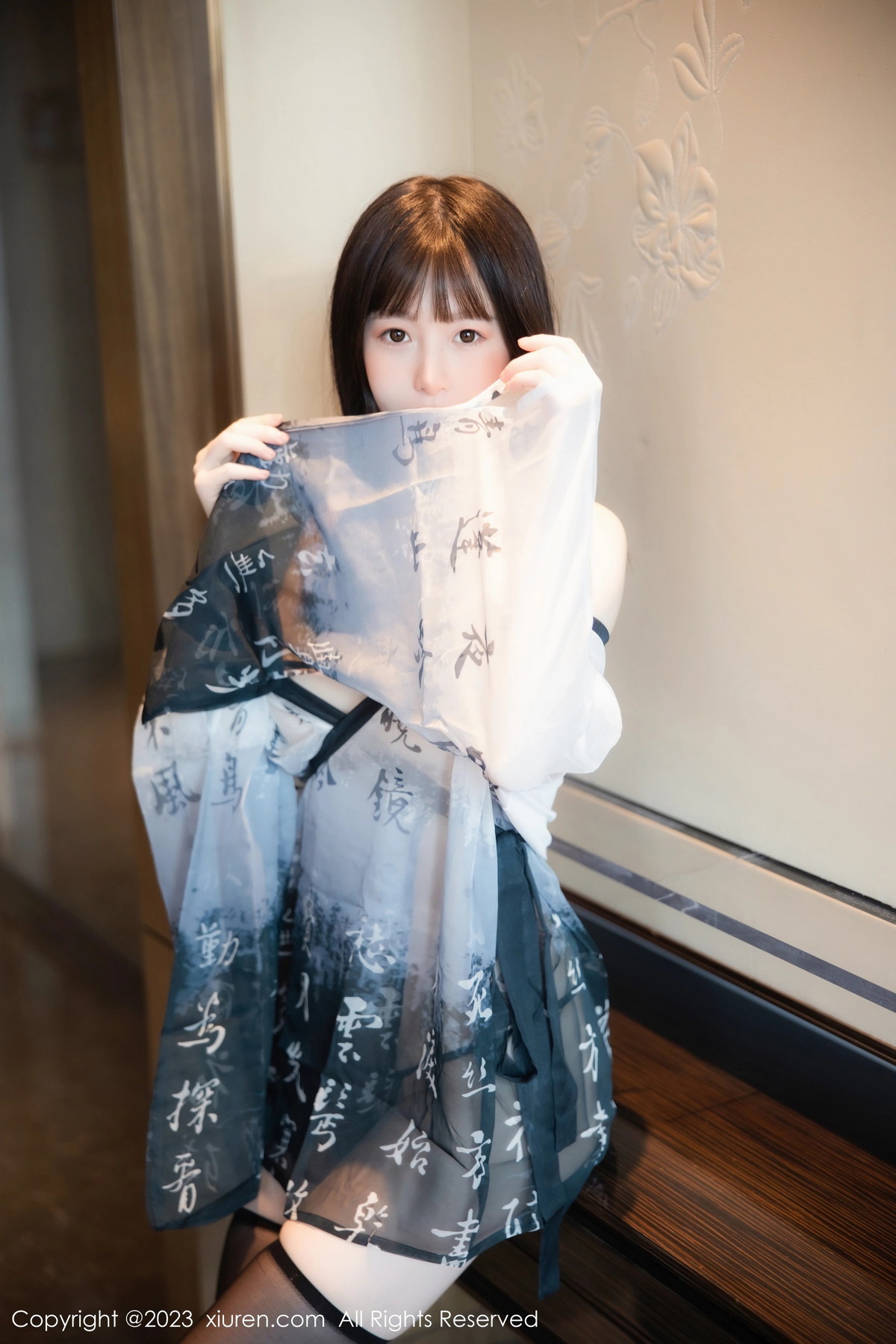 [XiuRen]高清写真图 2023.09.28 No.7459 林悠悠 黑丝美腿