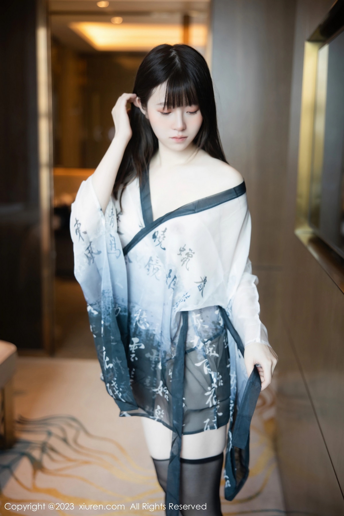 [XiuRen]高清写真图 2023.09.28 No.7459 林悠悠 黑丝美腿