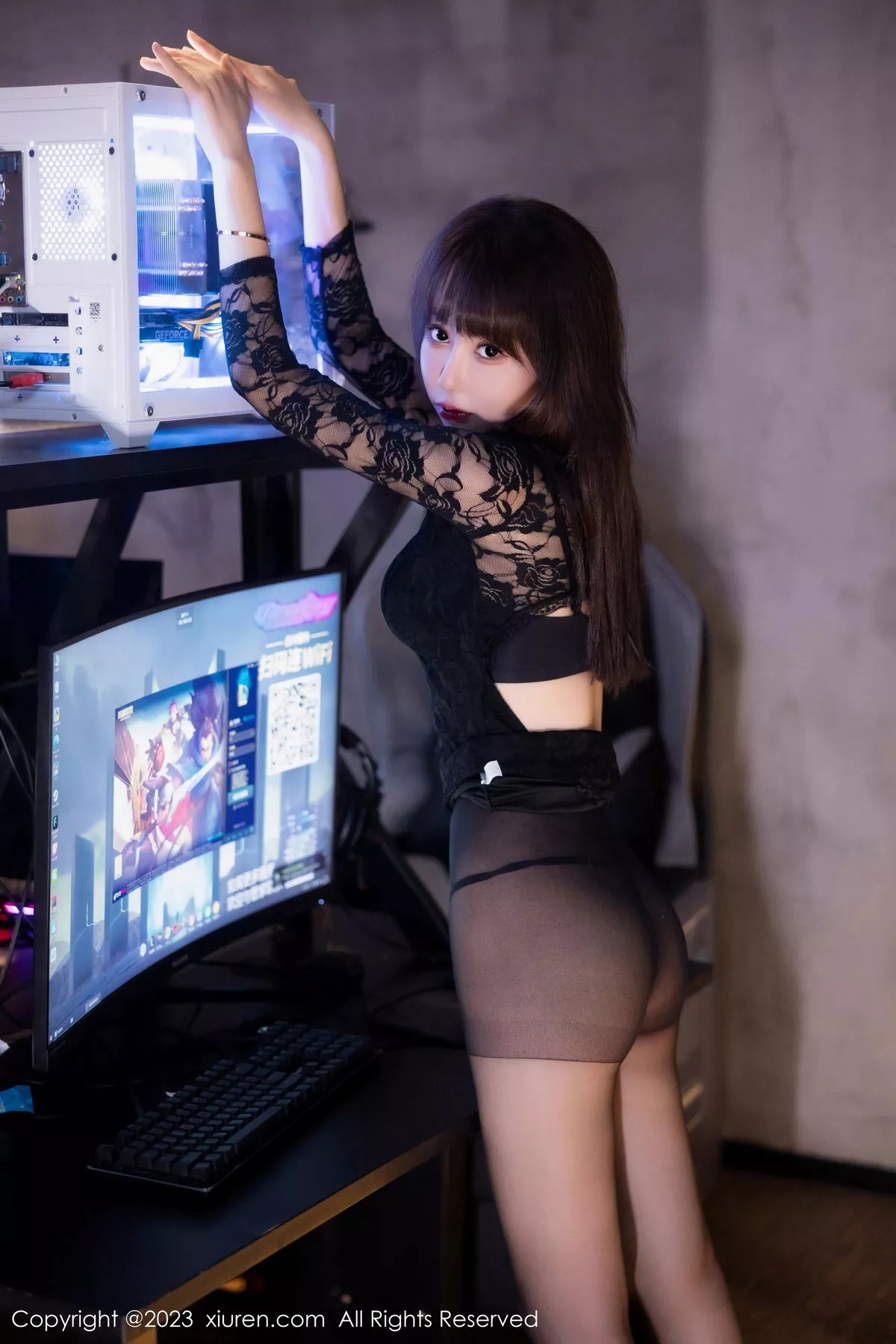[XiuRen]高清写真图 2023.12.01 No.7751 韩系学妹 黑丝美腿