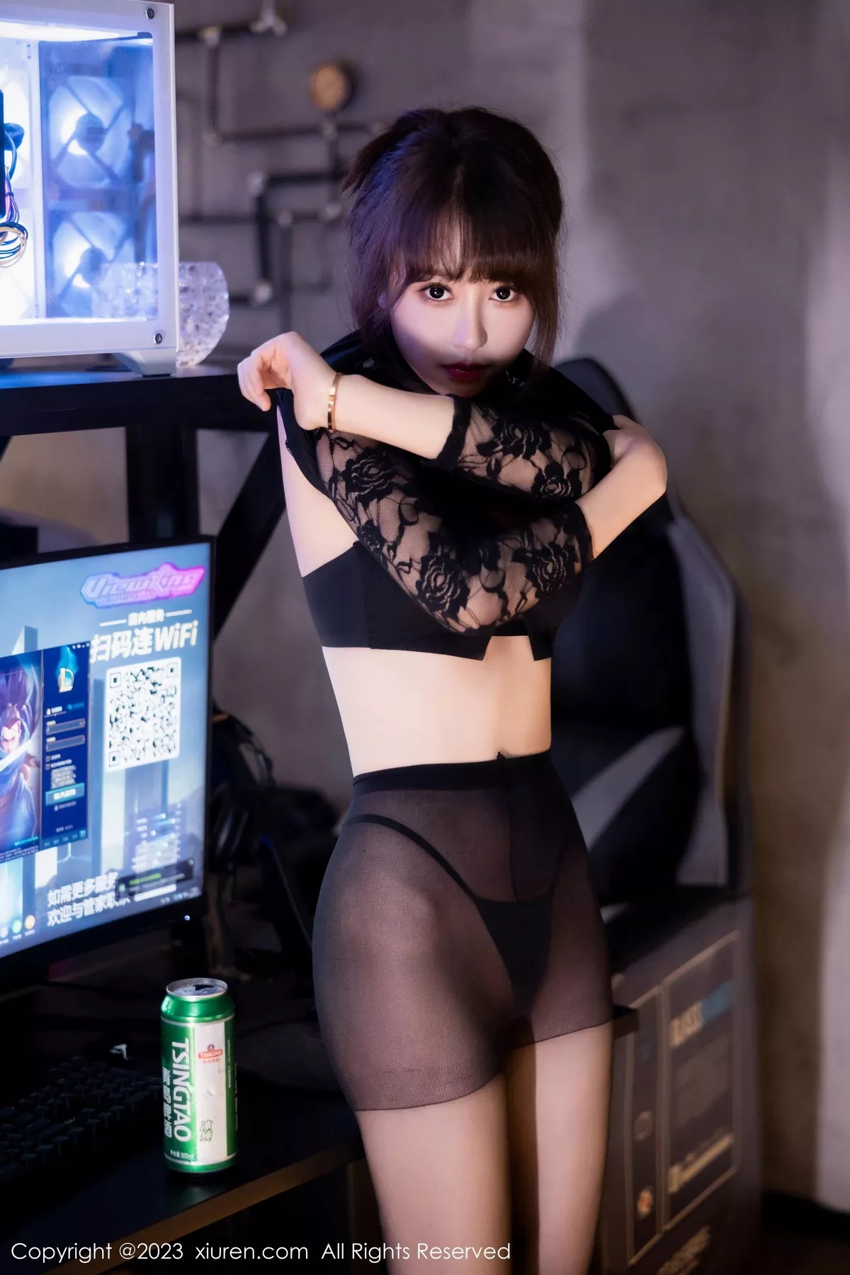 [XiuRen]高清写真图 2023.12.01 No.7751 韩系学妹 黑丝美腿