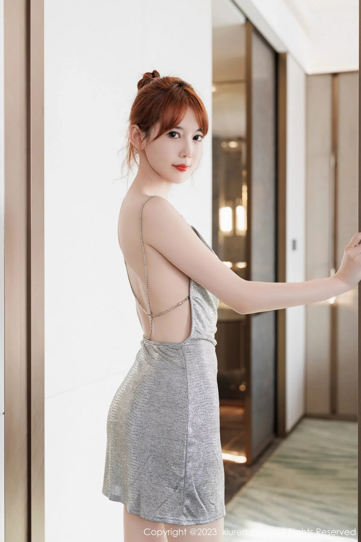 [XiuRen]高清写真图 2023.12.12 No.7795 圆儿 新人美腿