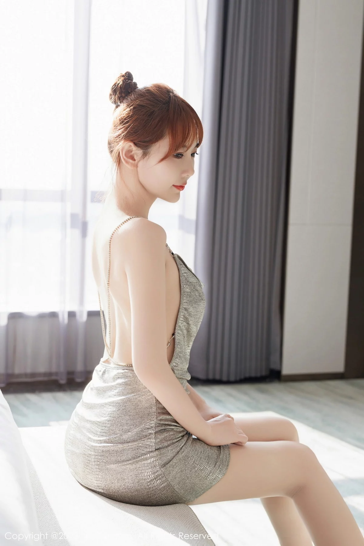 [XiuRen]高清写真图 2023.12.12 No.7795 圆儿 新人美腿