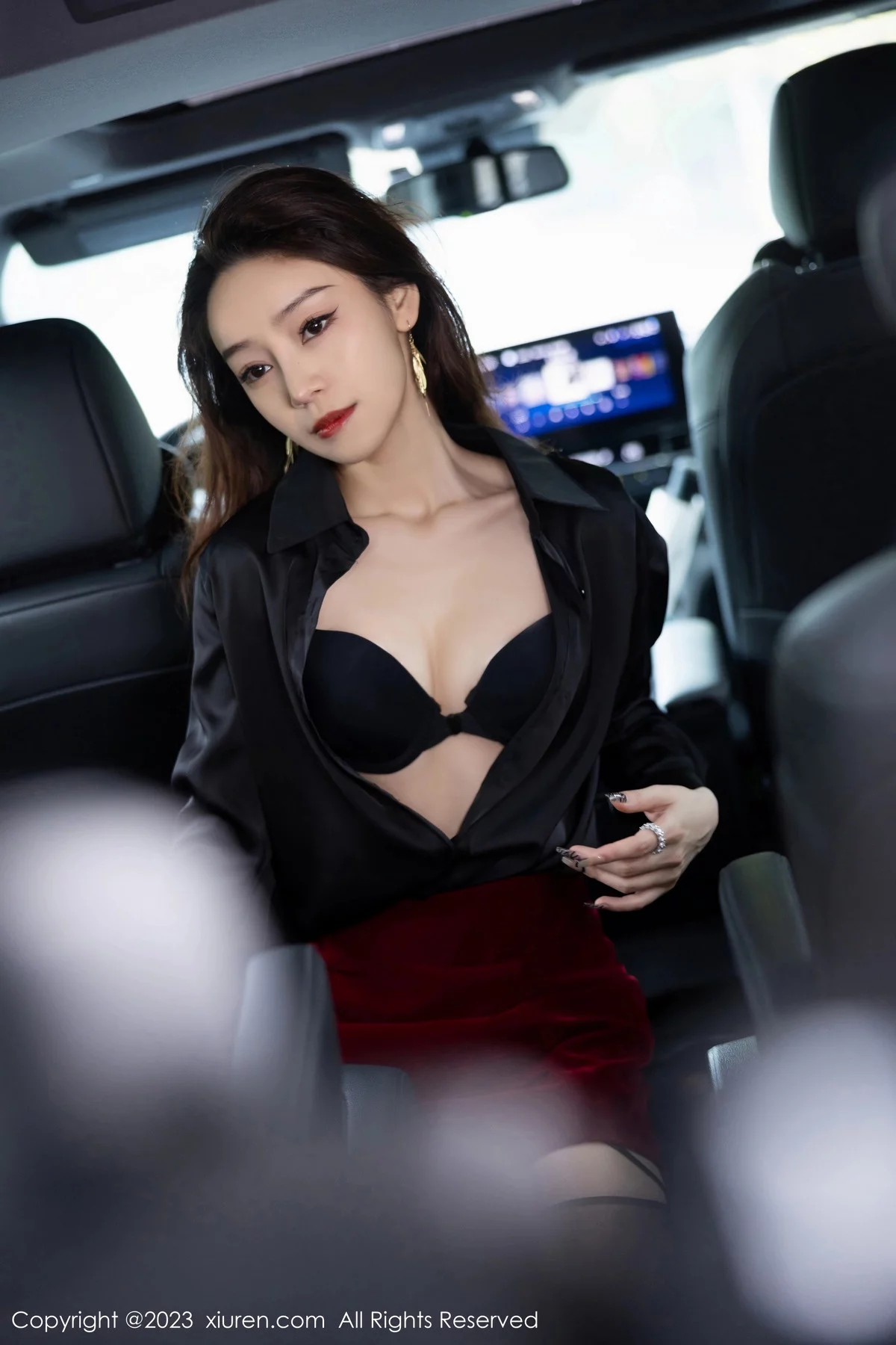 [XiuRen]高清写真图 2023.12.26 No.7867 苏曼兮 短裙黑丝