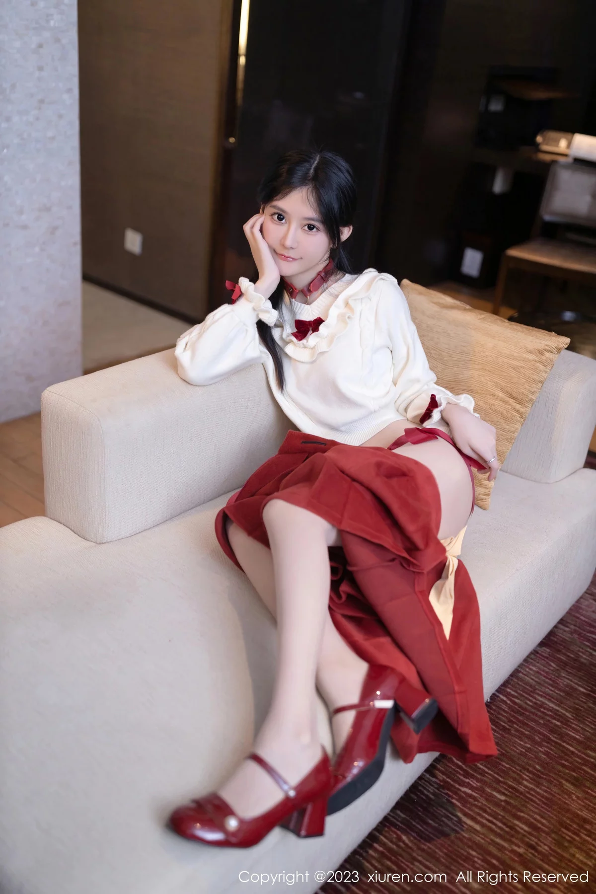 [XiuRen]高清写真图 2023.12.29 No.7890 幼幼 清纯美腿