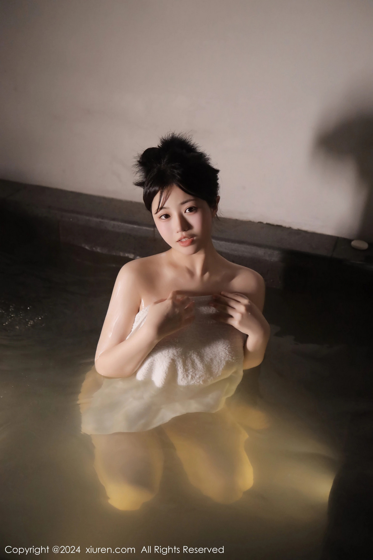 [XiuRen]高清写真图 2024.01.18 No.7977 陈小花 新人沐浴
