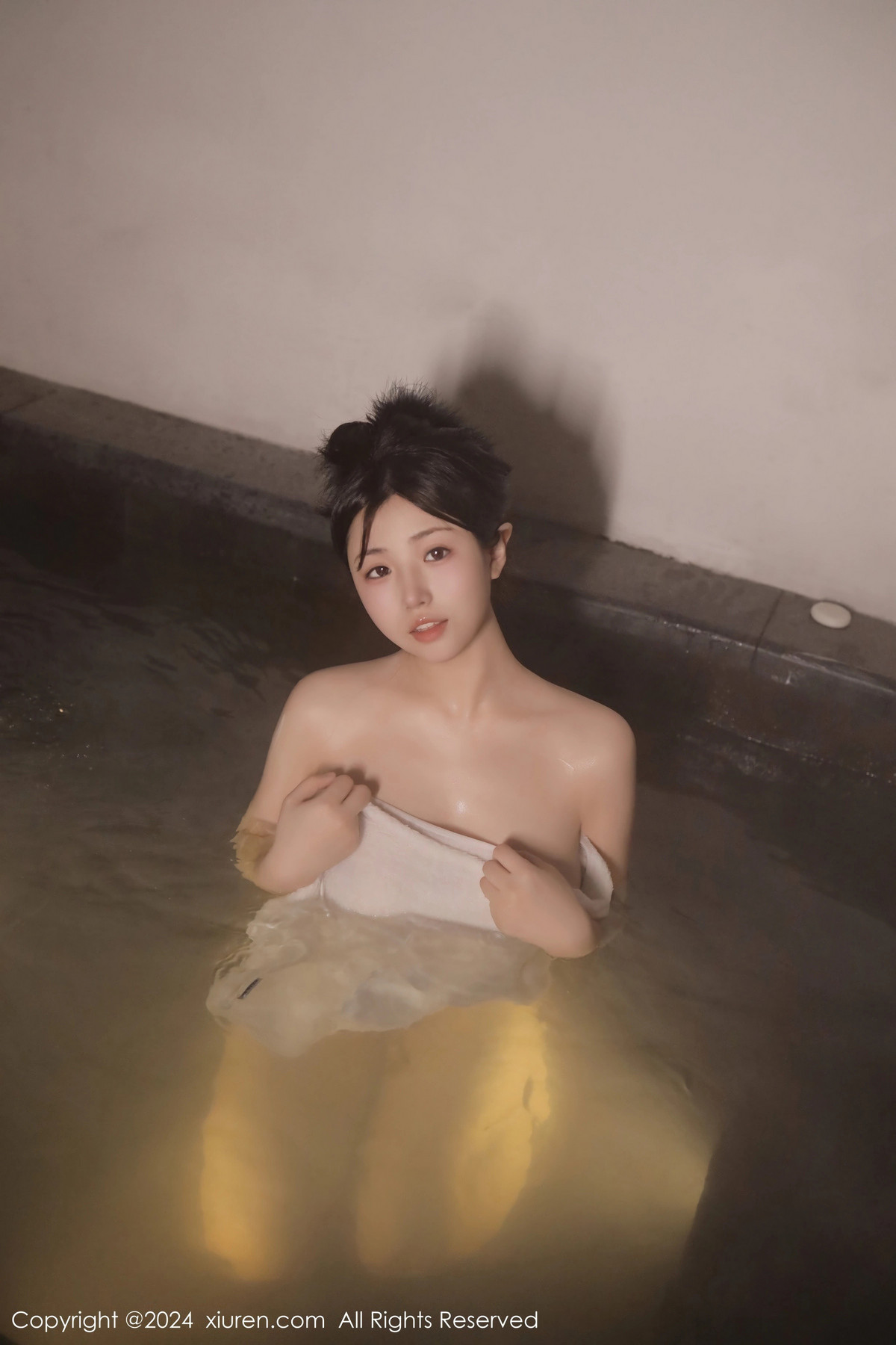 [XiuRen]高清写真图 2024.01.18 No.7977 陈小花 新人沐浴