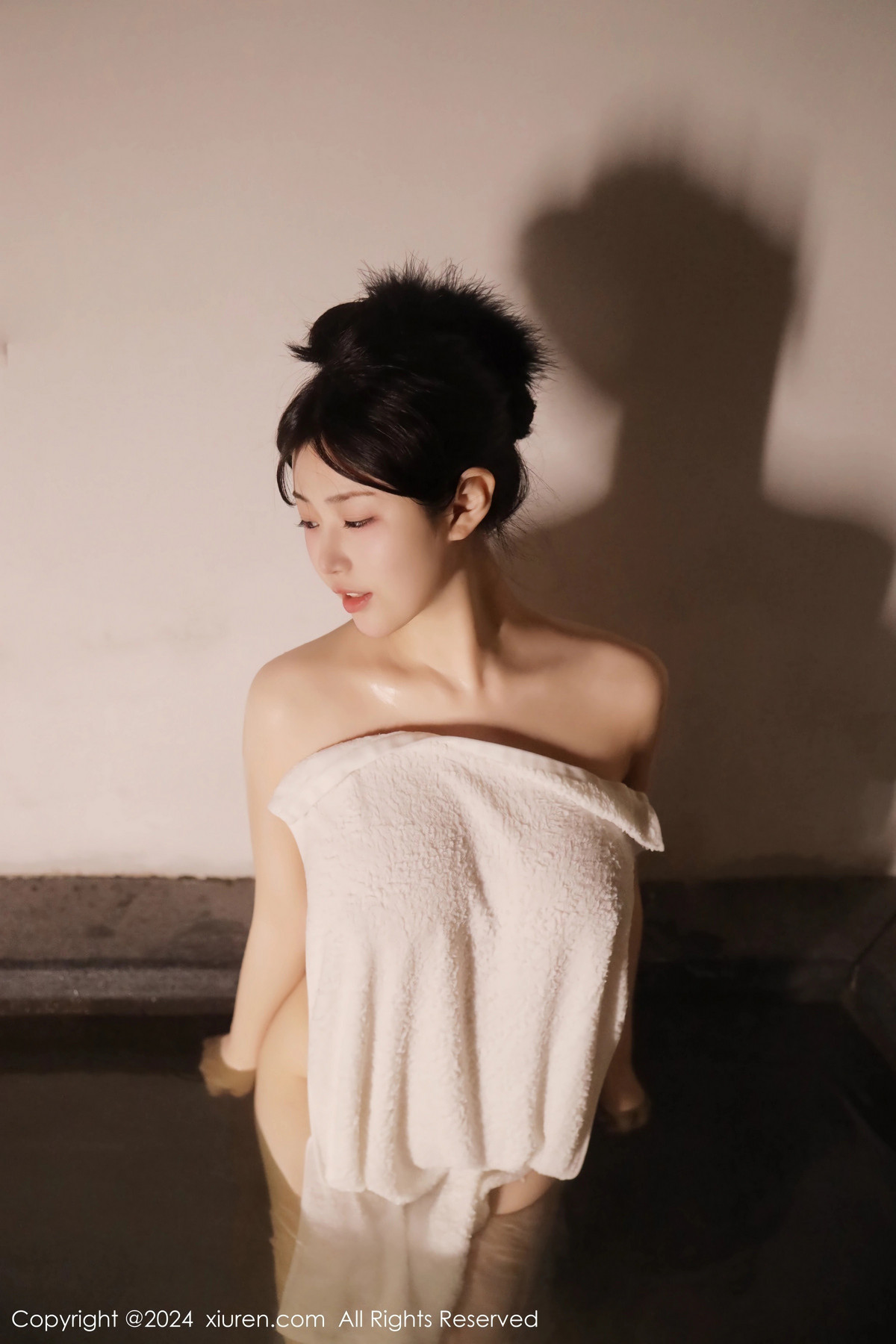 [XiuRen]高清写真图 2024.01.18 No.7977 陈小花 新人沐浴