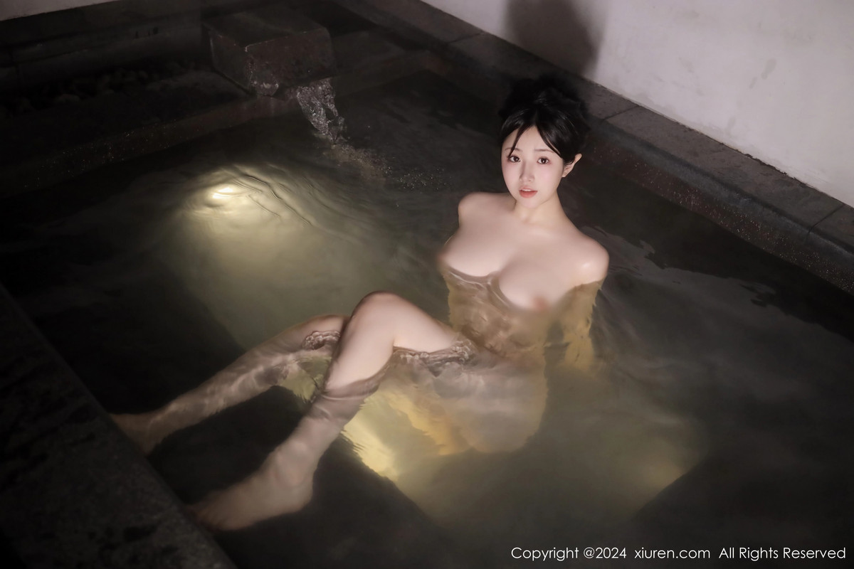 [XiuRen]高清写真图 2024.01.18 No.7977 陈小花 新人沐浴