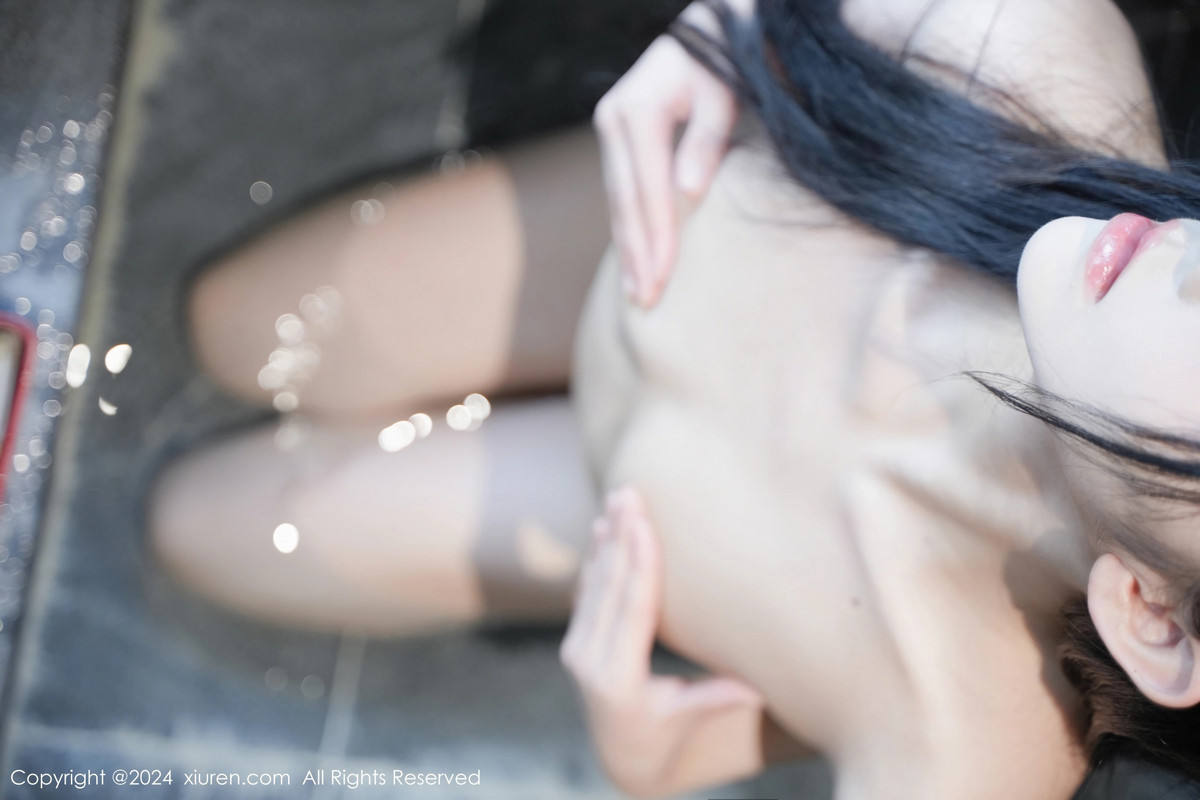 [XiuRen]高清写真图 2024.01.22 No.7996 伊雪儿 新人美腿