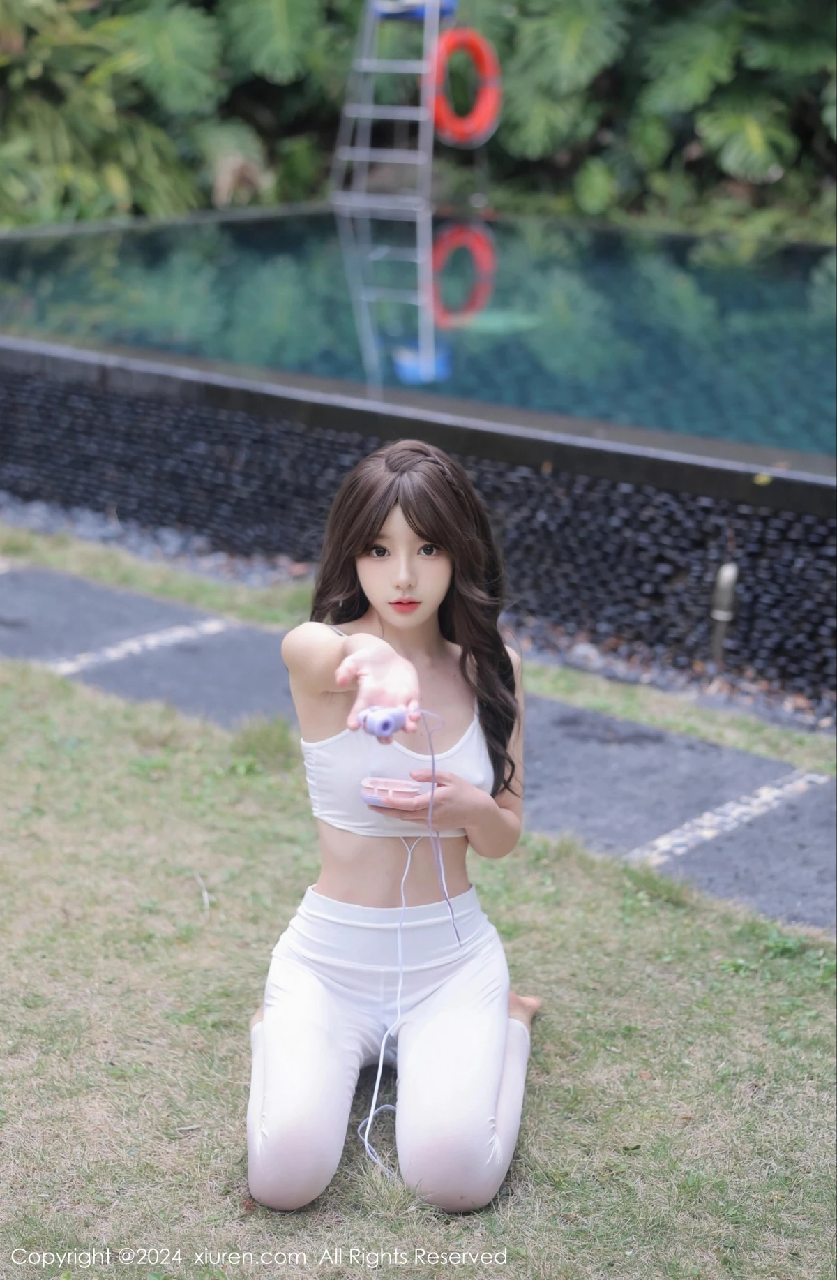 [XiuRen]高清写真图 2024.02.23 No.8132 桃妖夭 新人美腿