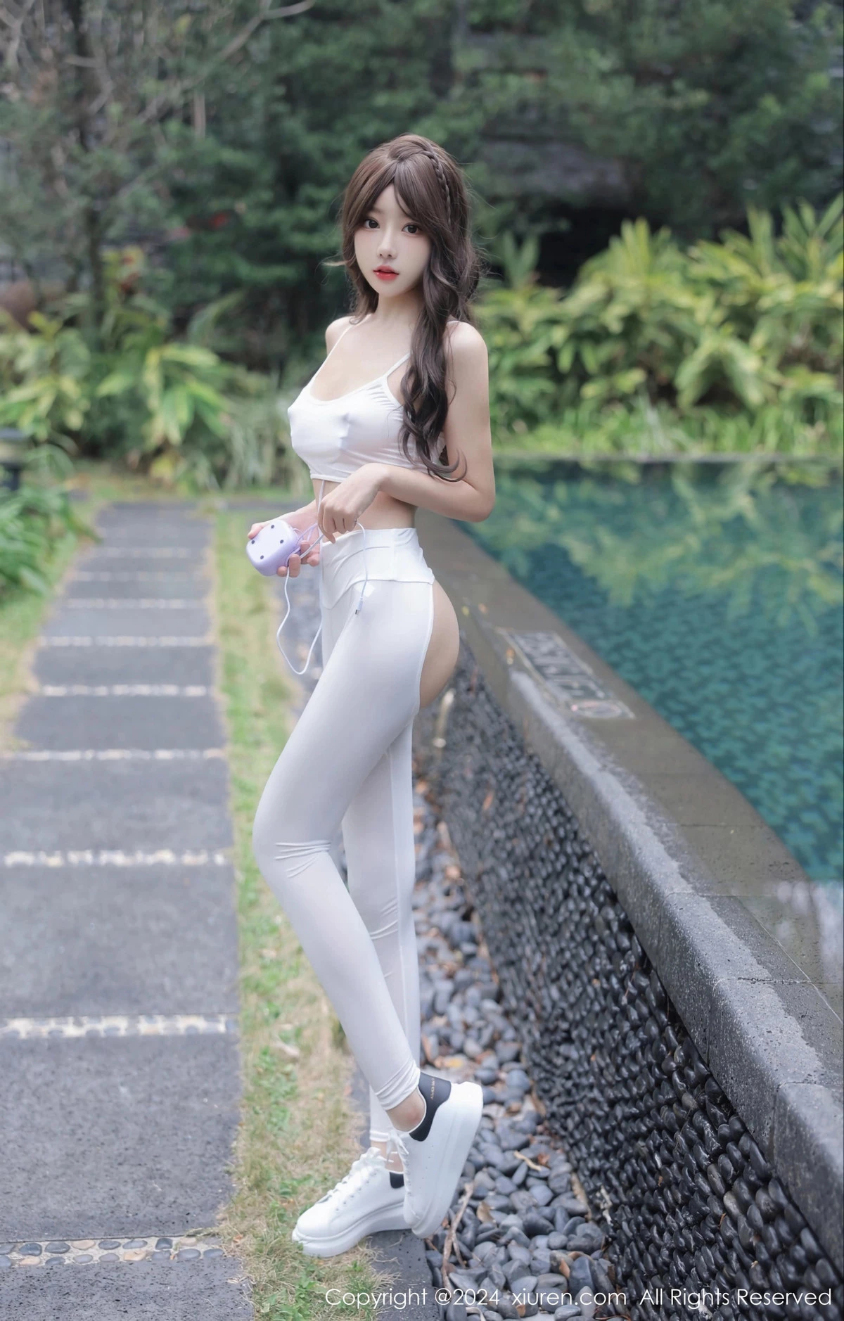 [XiuRen]高清写真图 2024.02.23 No.8132 桃妖夭 新人美腿