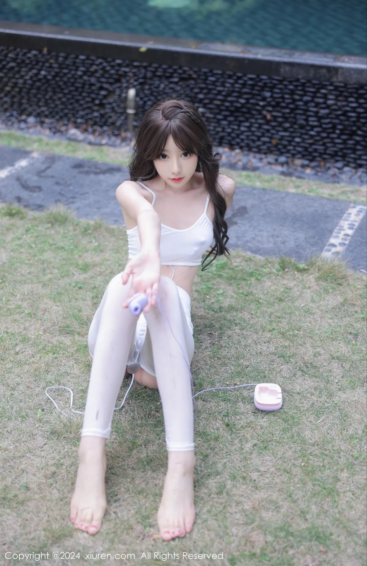 [XiuRen]高清写真图 2024.02.23 No.8132 桃妖夭 新人美腿