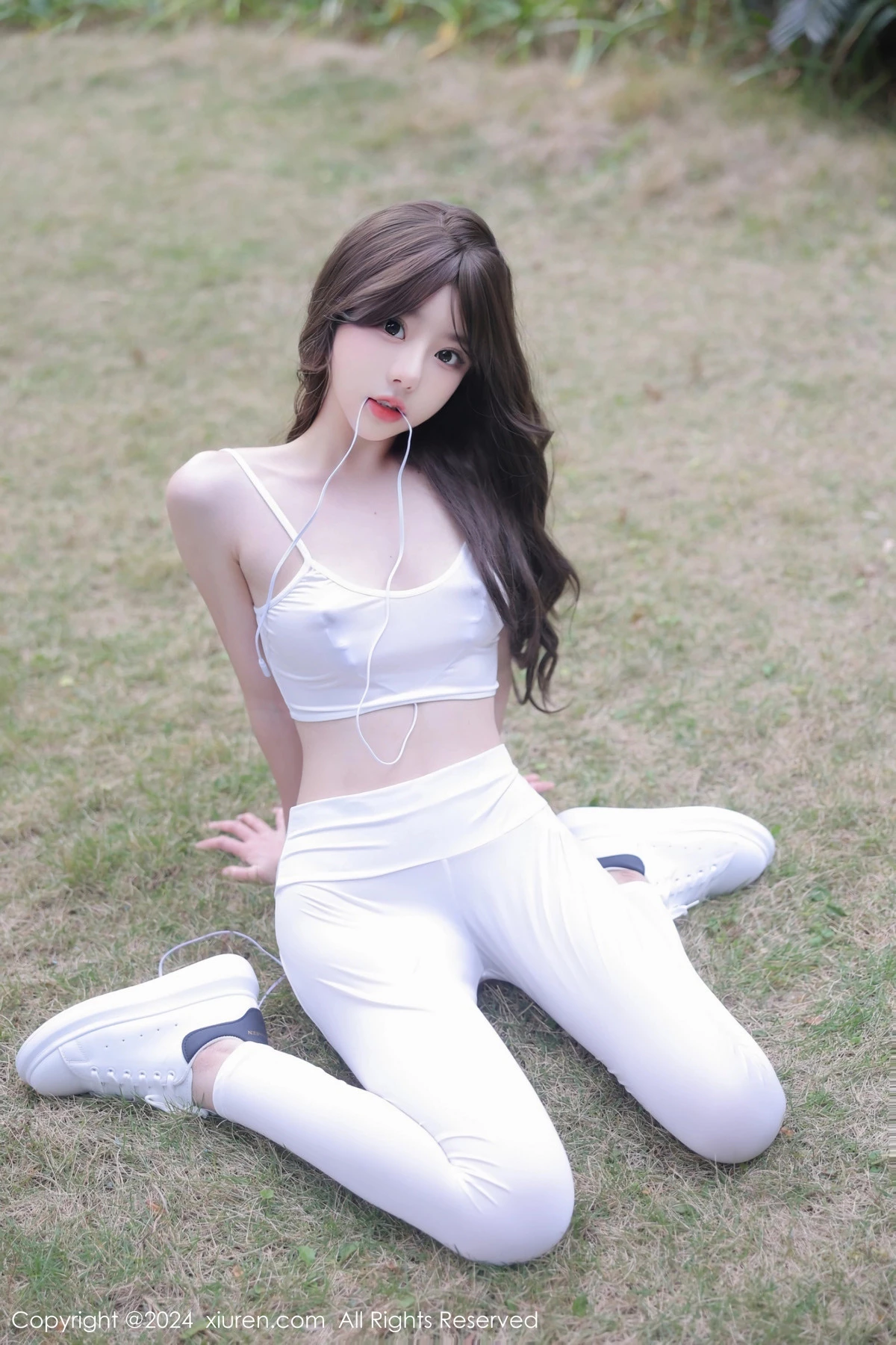 [XiuRen]高清写真图 2024.02.23 No.8132 桃妖夭 新人美腿