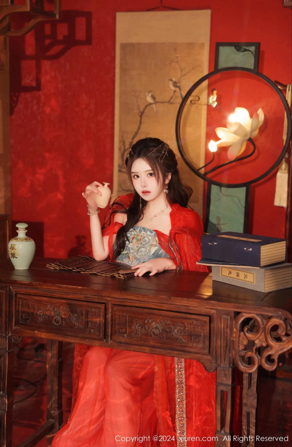 [XiuRen]高清写真图 2024.02.27 No.8146 小薯条nienie 性感美腿