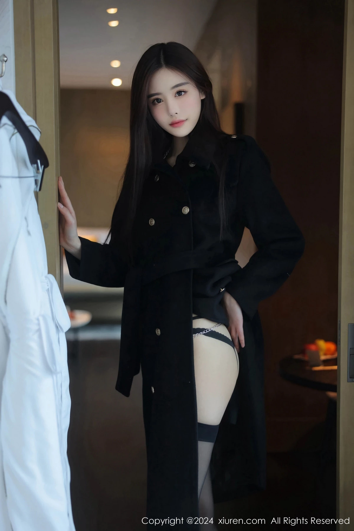 [XiuRen]高清写真图 2024.02.29 No.8152 晚苏susu 黑丝美腿