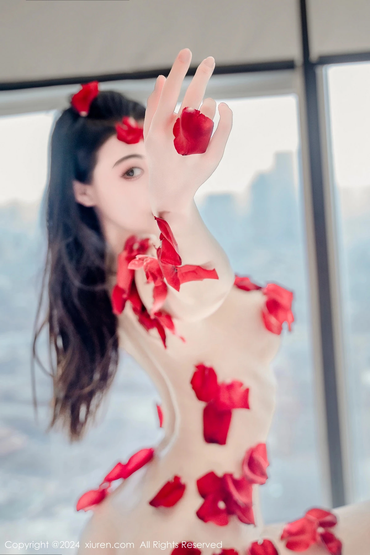[XiuRen]高清写真图 2024.03.05 No.8175 瑜伽喵 新人美臀