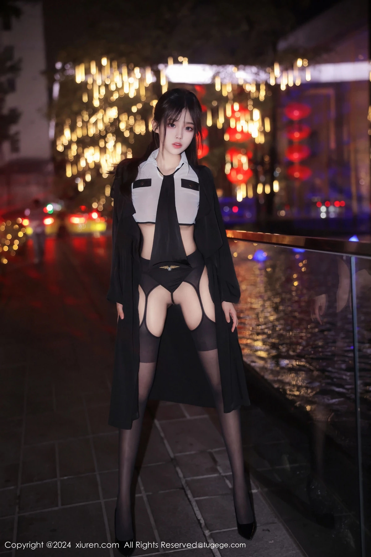 [XiuRen]高清写真图 2024.03.21 No.8265 王心悦 美腿黑丝