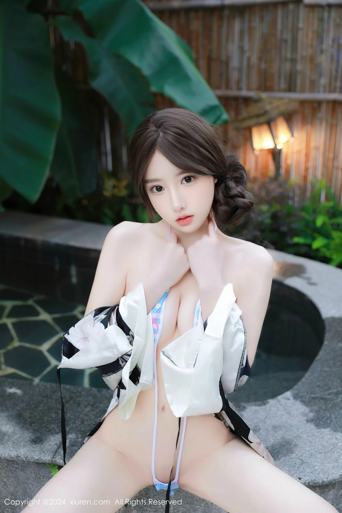 [XiuRen]高清写真图 2024.03.22 No.8277 桃妖夭 美臀性感