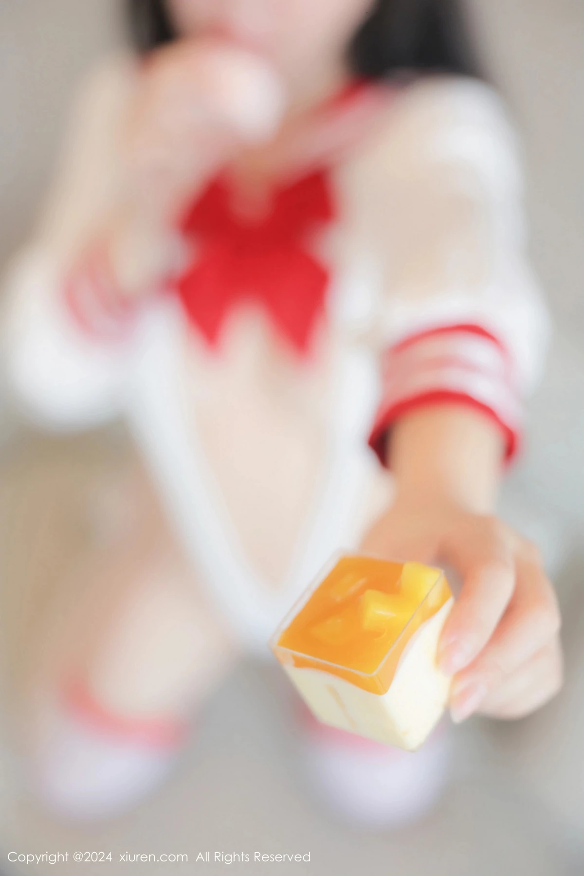 [XiuRen]高清写真图 2024.03.26 No.8293 小薯条nienie 丝袜美腿