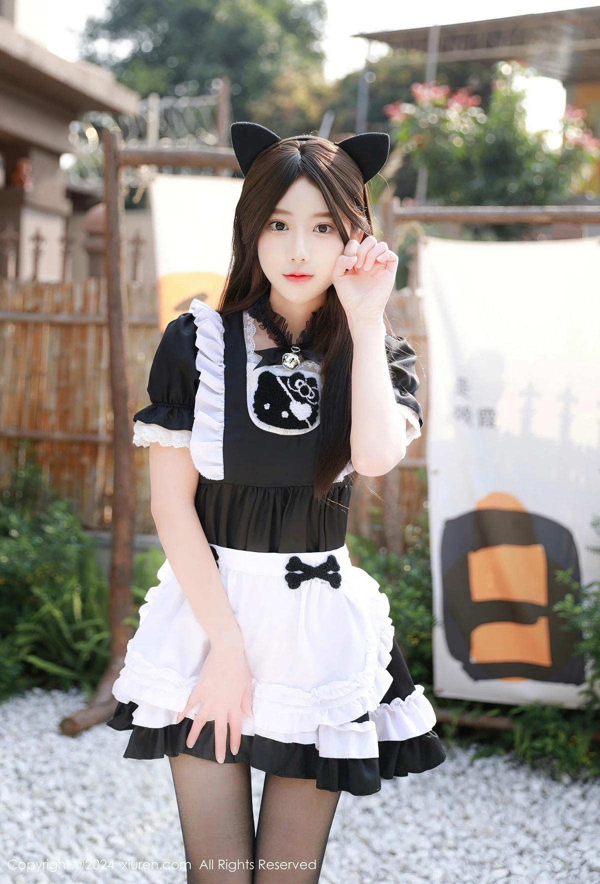 [XiuRen]高清写真图 2024.04.07 No.8351 桃妖夭 黑丝美腿
