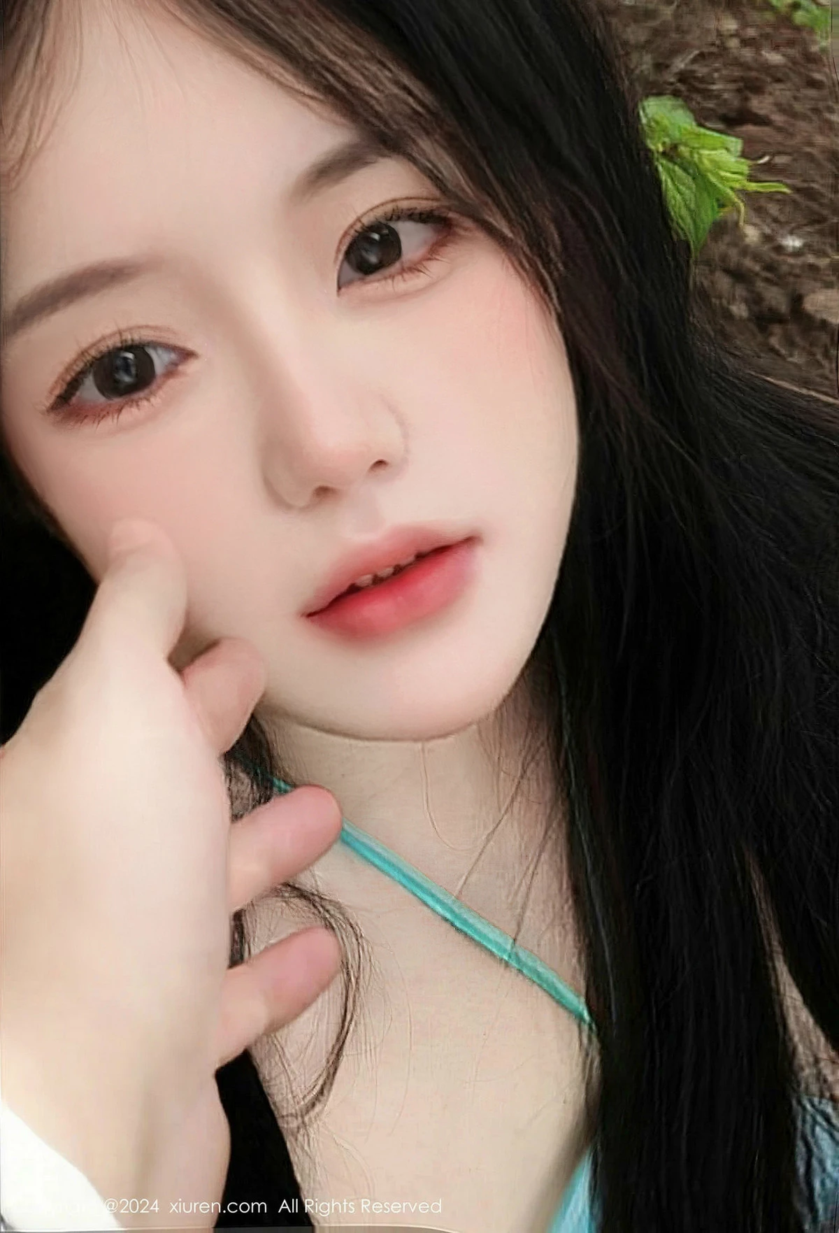 [XiuRen]高清写真图 2024.04.12 No.8386 小薯条nienie 美臀性感