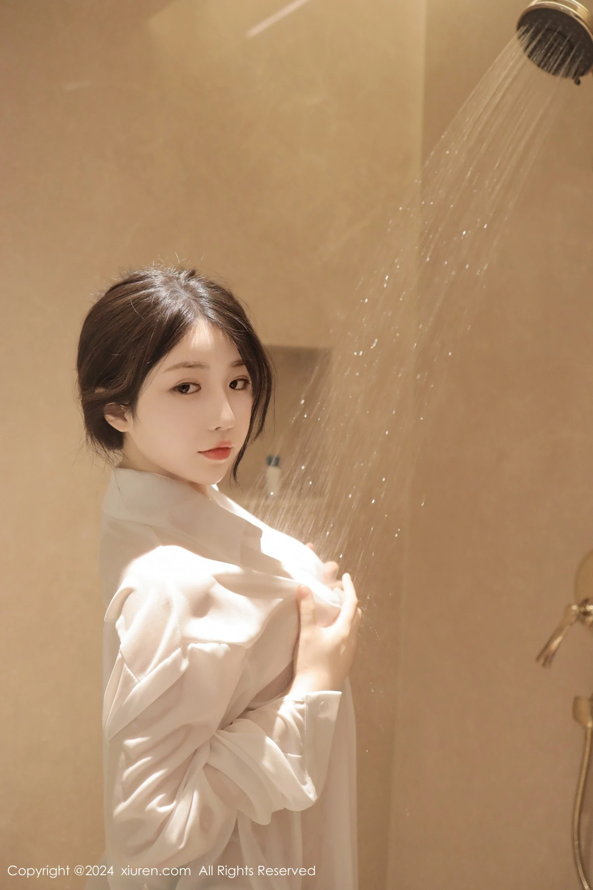 [XiuRen]高清写真图 2024.04.16 No.8400 陈小花 美胸性感