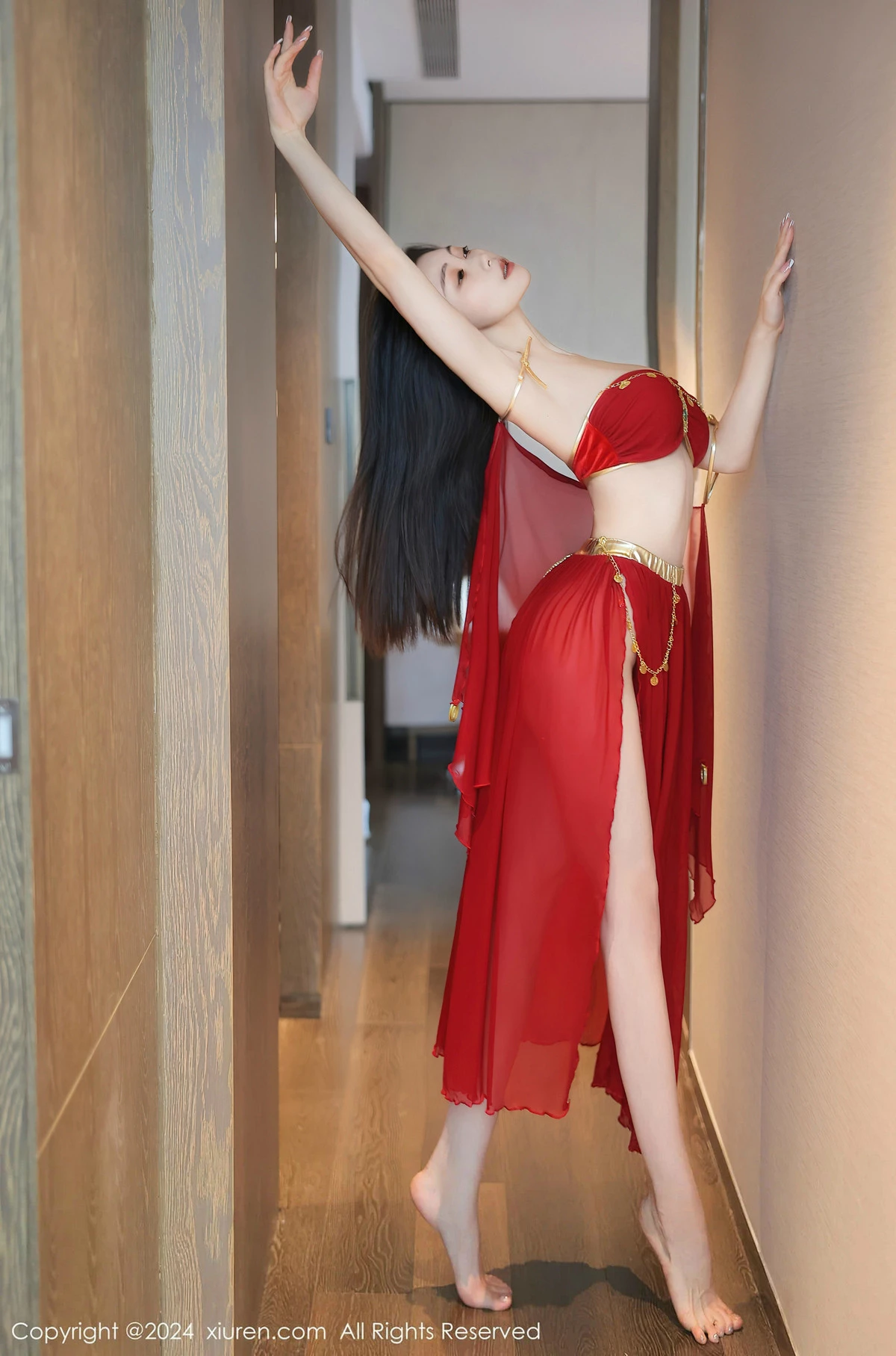 [XiuRen]高清写真图 2024.04.19 No.8420 清妙 异域风情