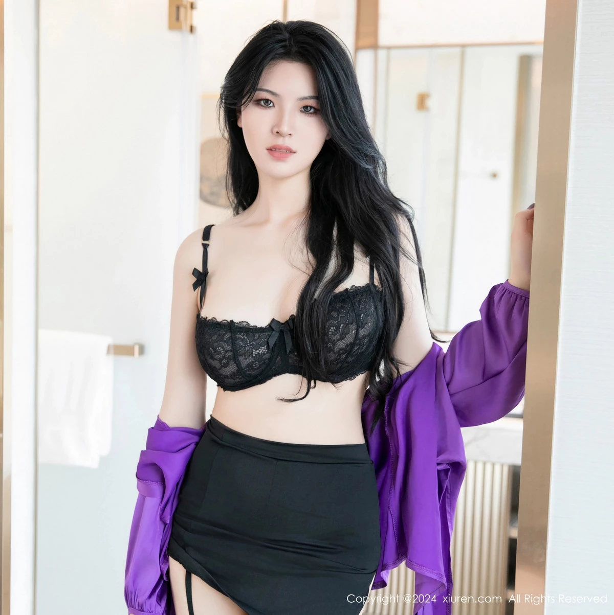[XiuRen]高清写真图 2024.05.10 No.8511 林晚的林晚 美腿黑丝