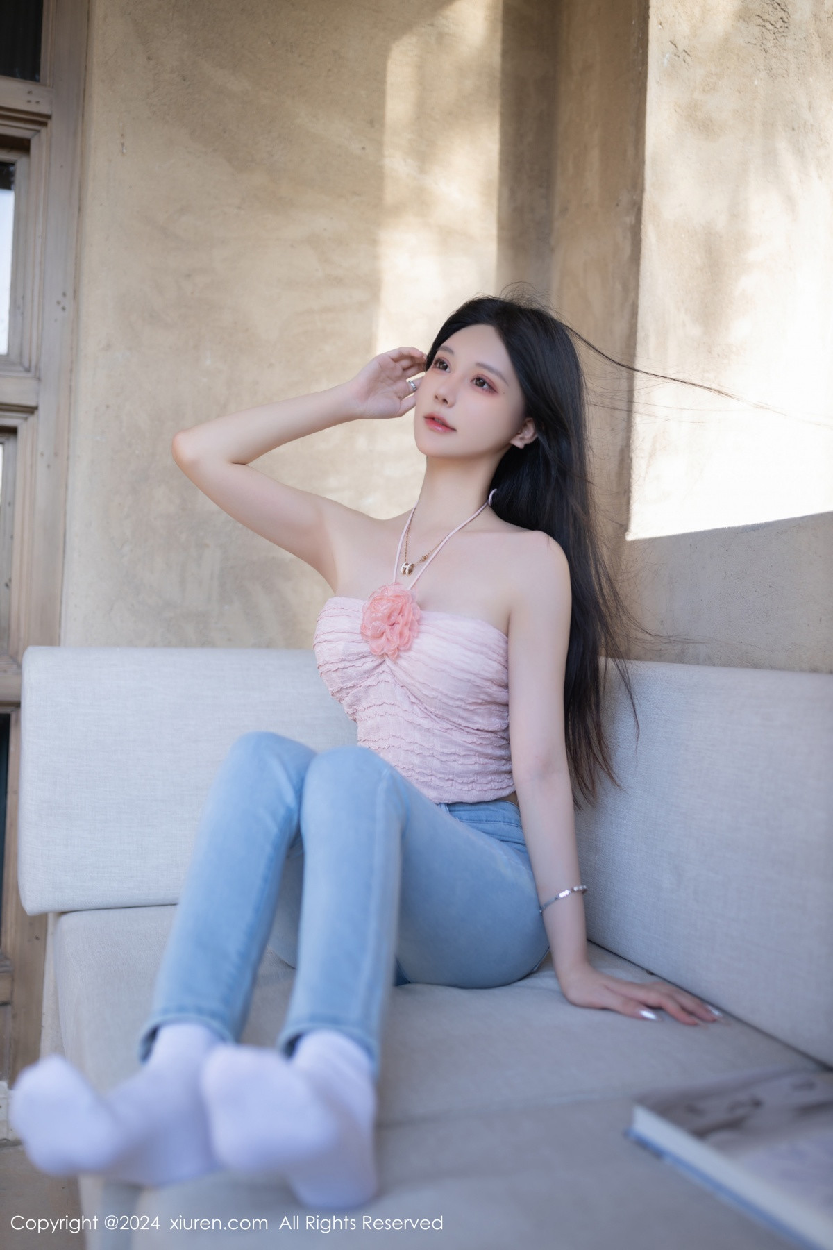 [XiuRen]高清写真图 2024.06.07 No.8672 幼幼 美腿性感