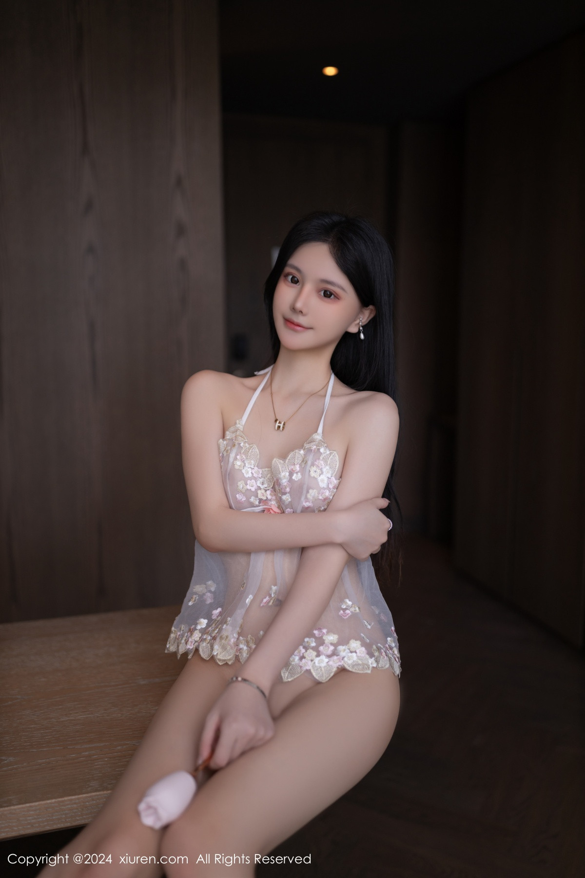 [XiuRen]高清写真图 2024.07.26 No.8925 幼幼 美腿丝袜