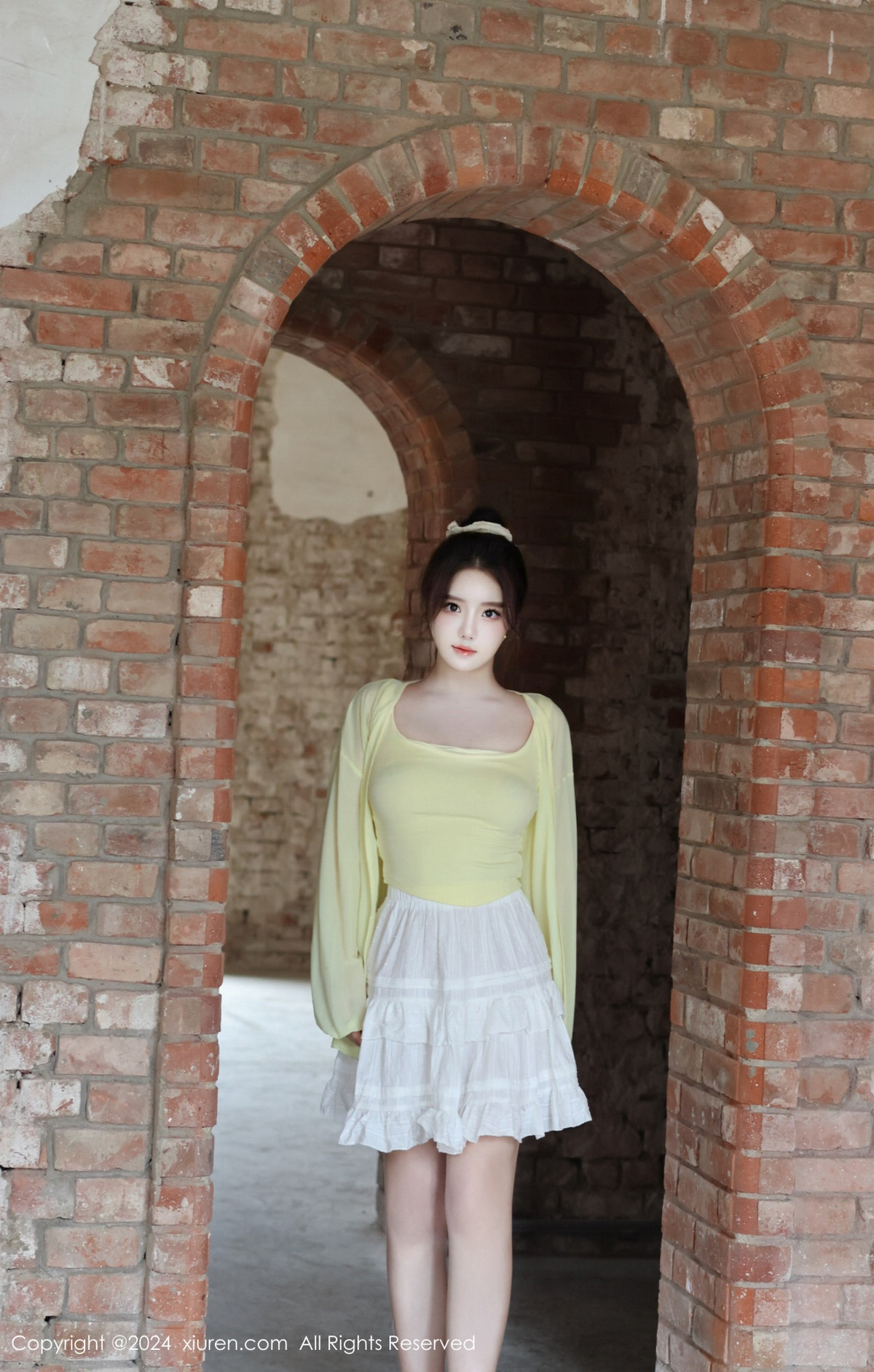 [XiuRen]高清写真图 2024.08.16 No.9024 小薯条nienie 美乳性感