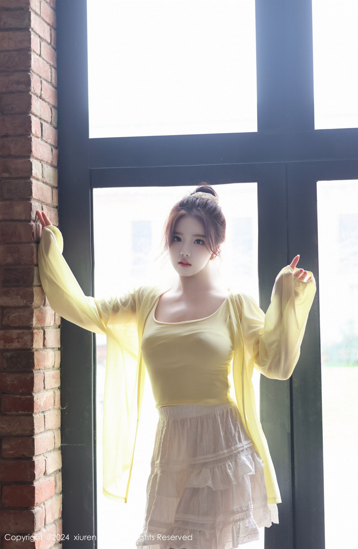 [XiuRen]高清写真图 2024.08.16 No.9024 小薯条nienie 美乳性感