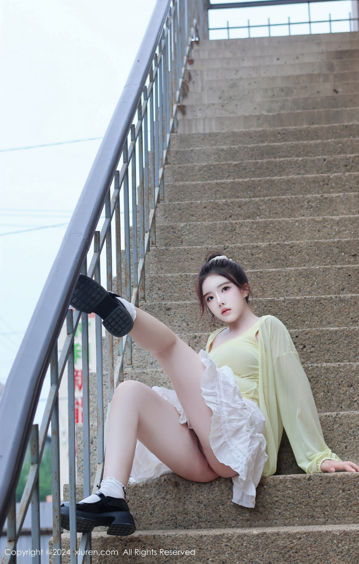 [XiuRen]高清写真图 2024.08.16 No.9024 小薯条nienie 美乳性感