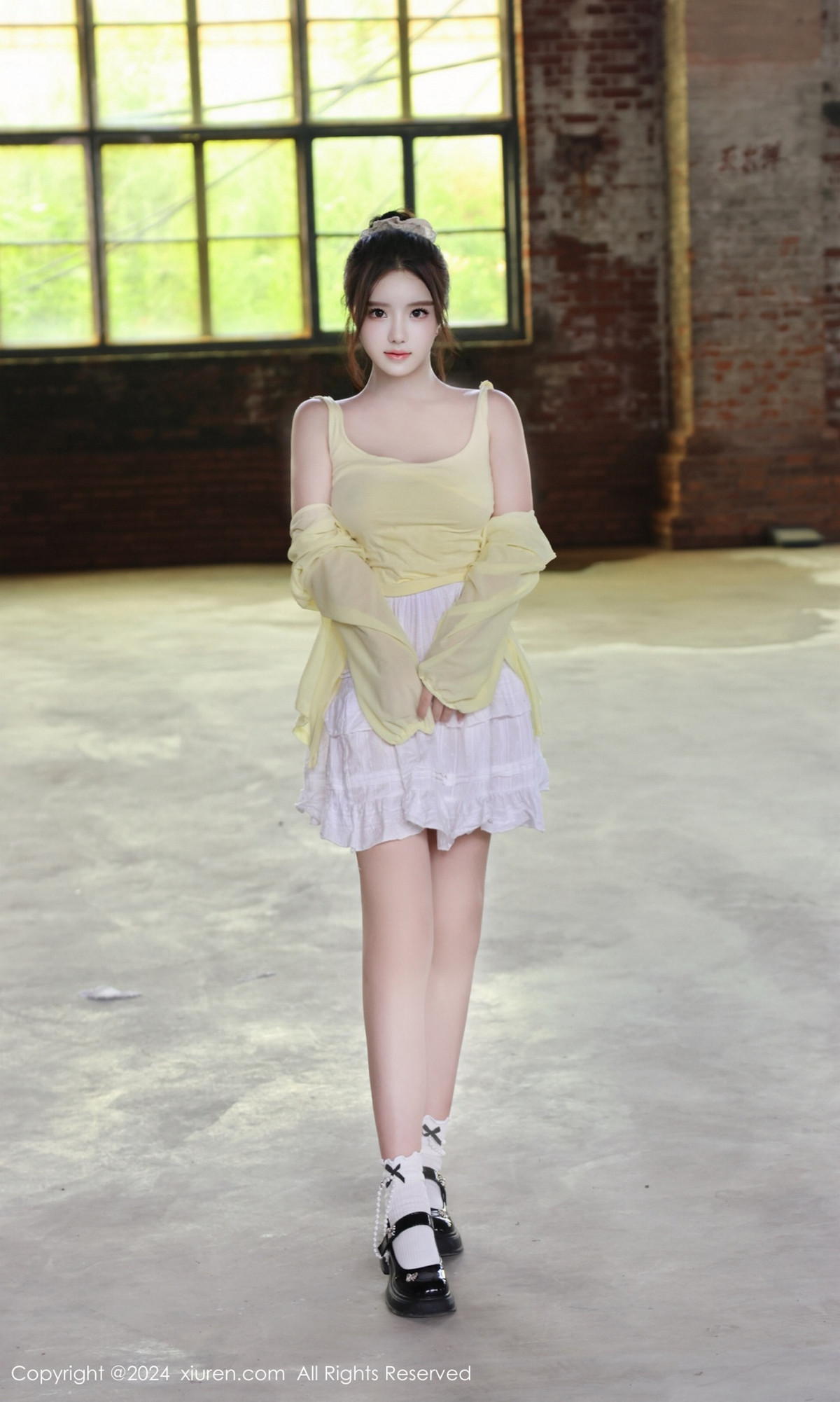 [XiuRen]高清写真图 2024.08.16 No.9024 小薯条nienie 美乳性感