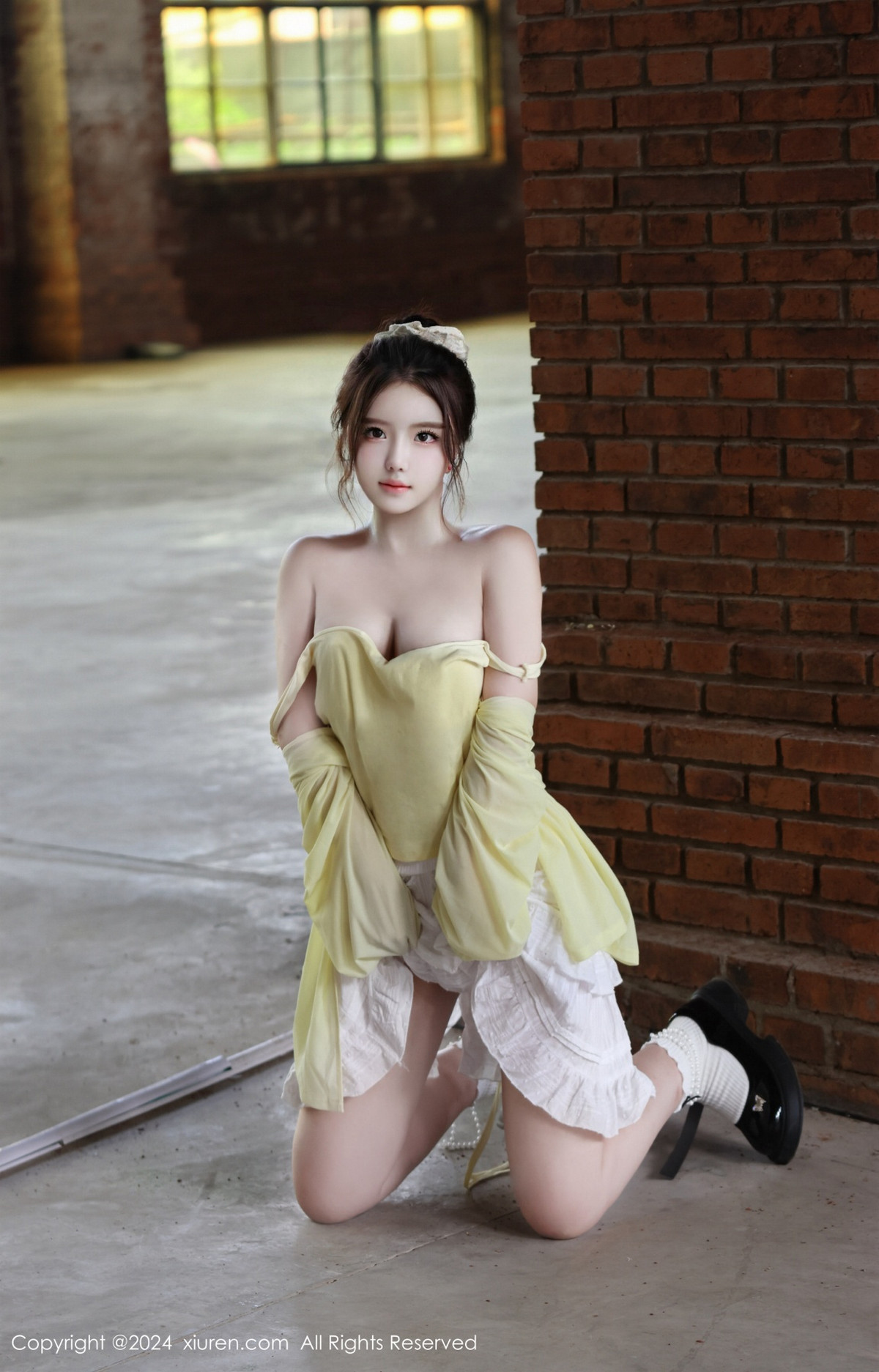 [XiuRen]高清写真图 2024.08.16 No.9024 小薯条nienie 美乳性感