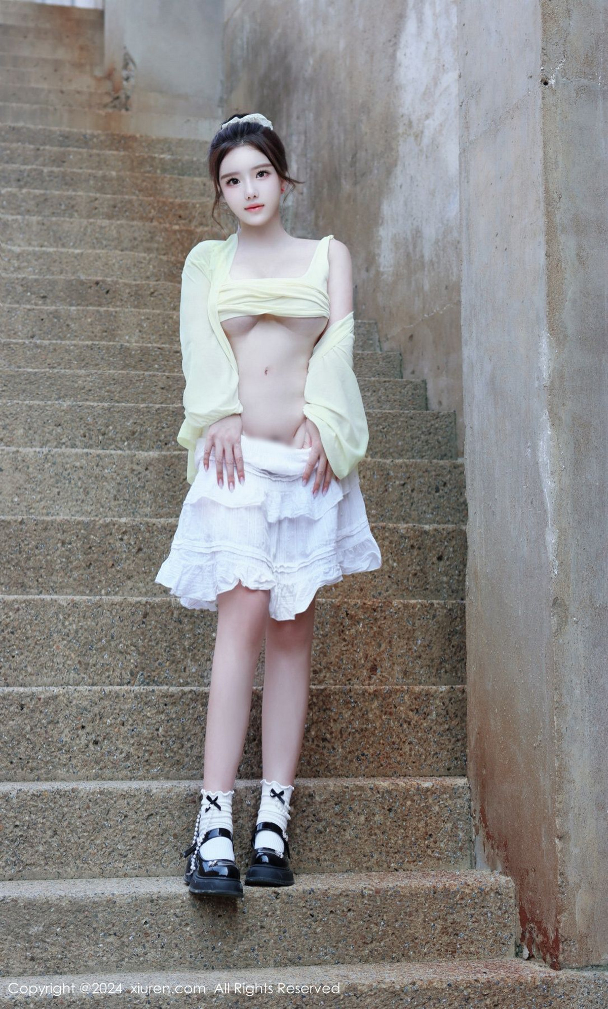 [XiuRen]高清写真图 2024.08.16 No.9024 小薯条nienie 美乳性感