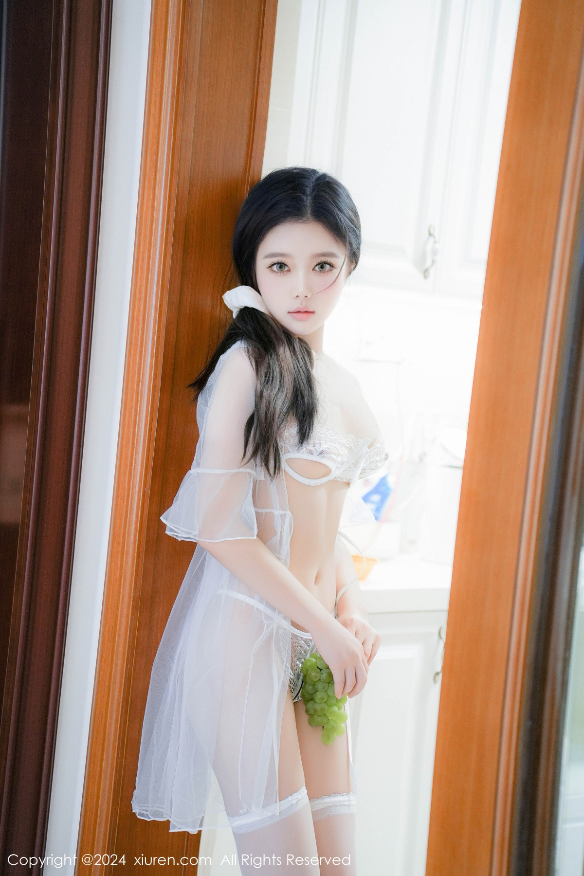 [XiuRen]高清写真图 2024.08.19 No.9031 于诺诺ise 新人美腿