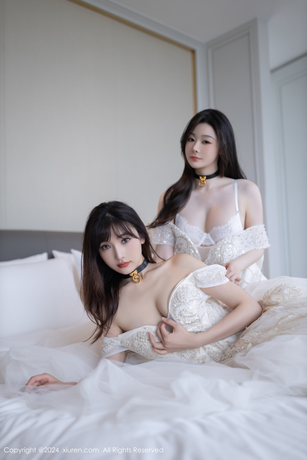 [XiuRen]高清写真图 2024.09.30 No.9240 小逗逗 丝袜美腿