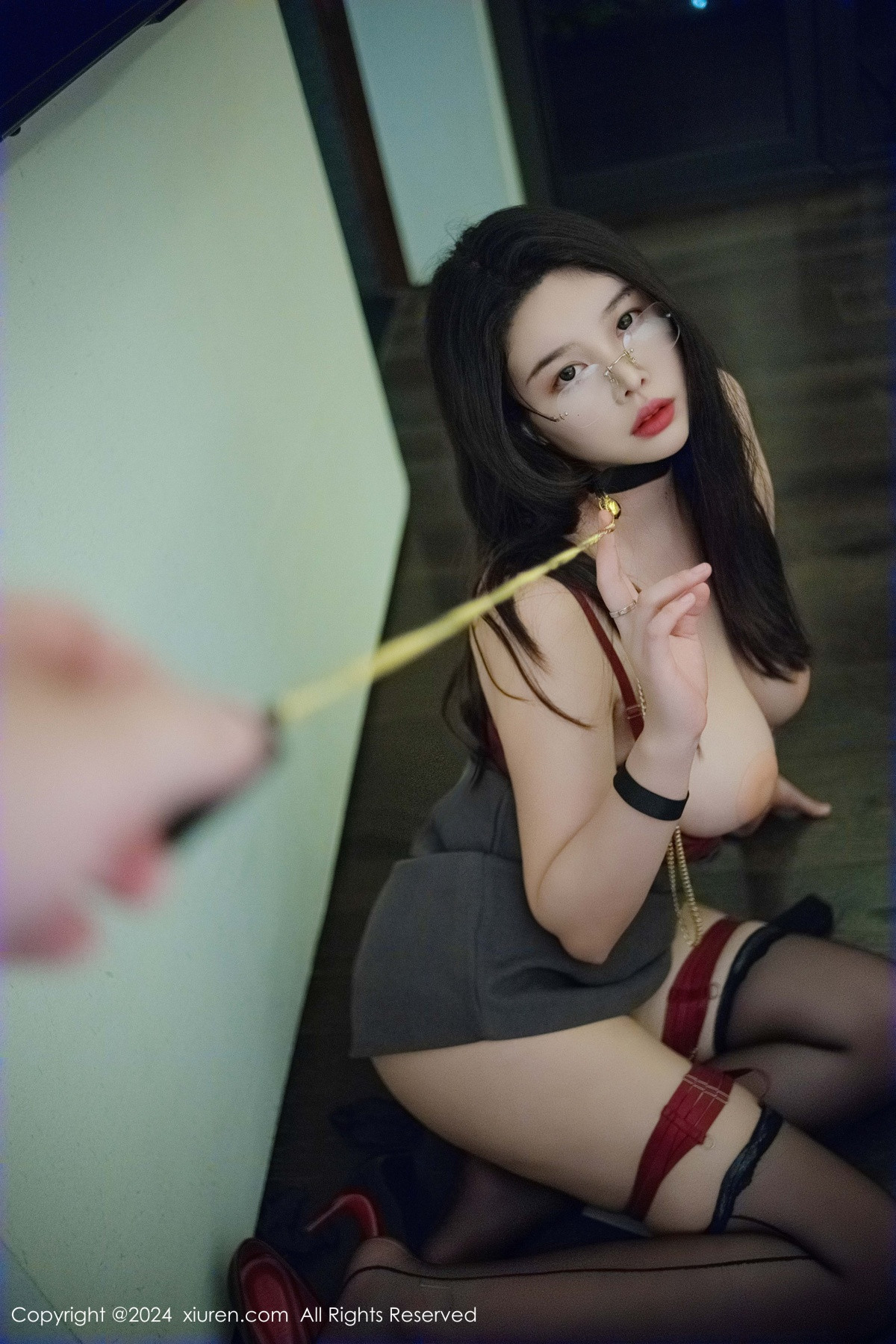 [XiuRen]高清写真图 2024.10.15 No.9287 樱桃小犊子 黑丝美臀