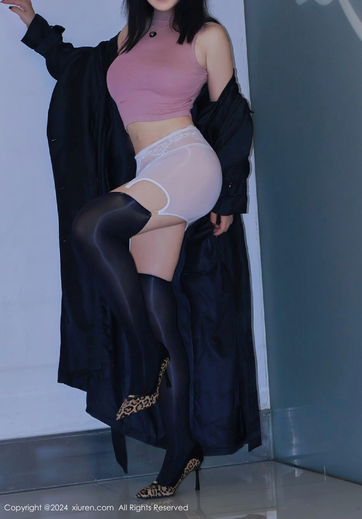 [XiuRen]高清写真图 2024.11.22 No.9489 小薯条nienie 黑丝美腿